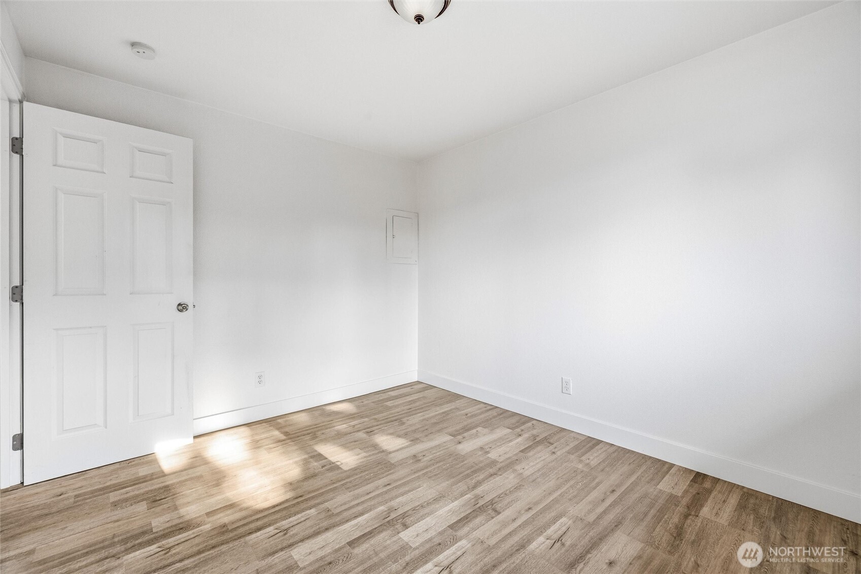 2612 Lummi View Drive Property Photo 28