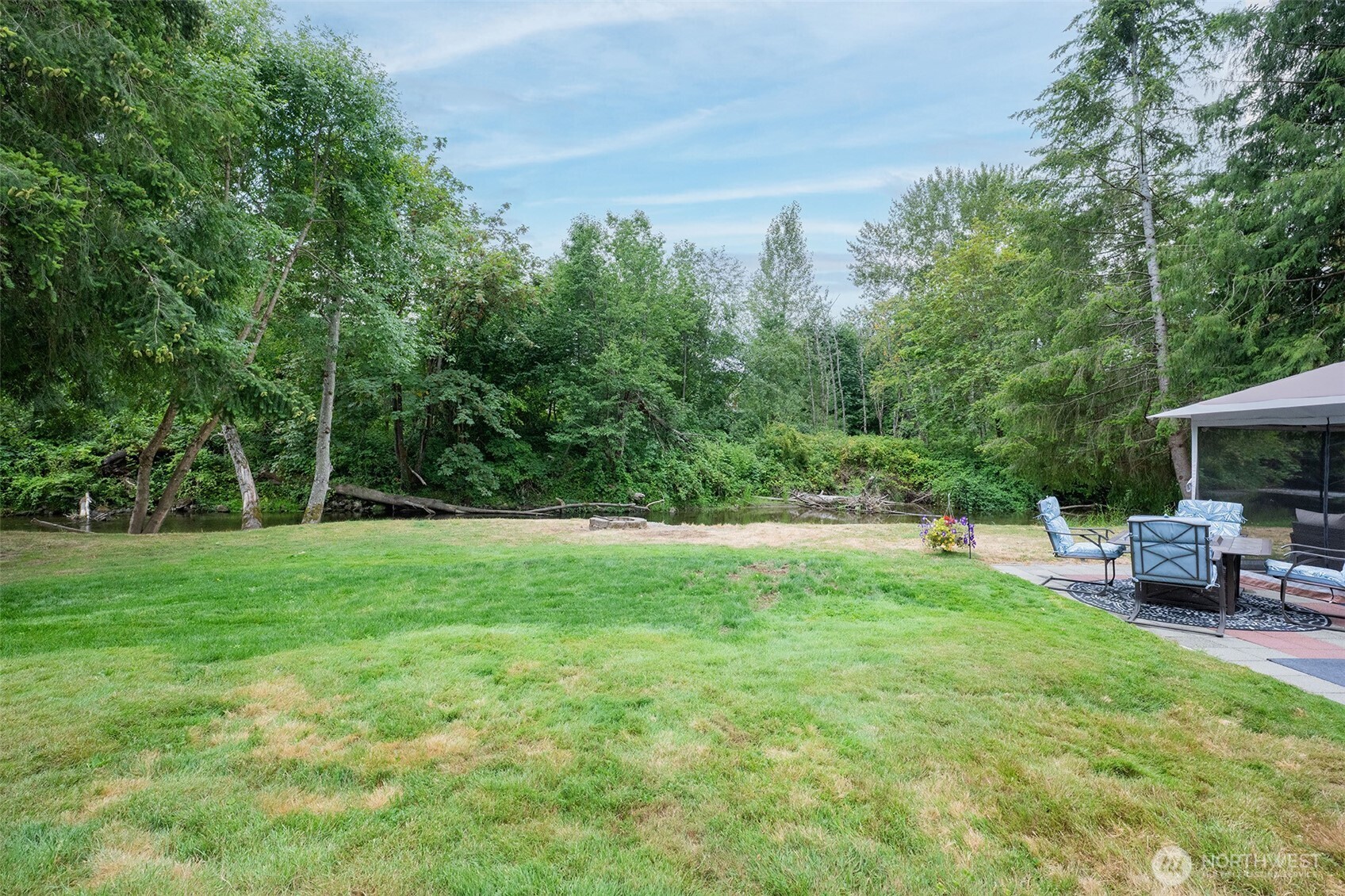 845 3rd Avenue Property Photo 37