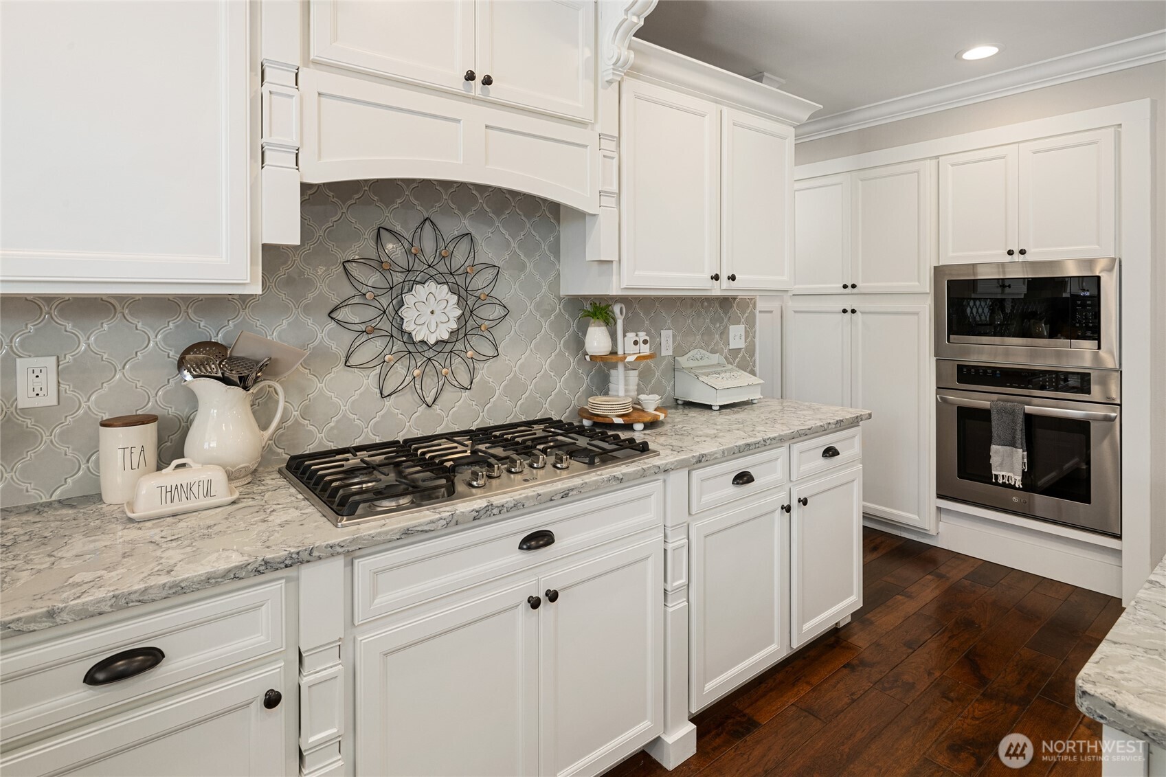 1403 N Thayer Avenue Property Photo 6