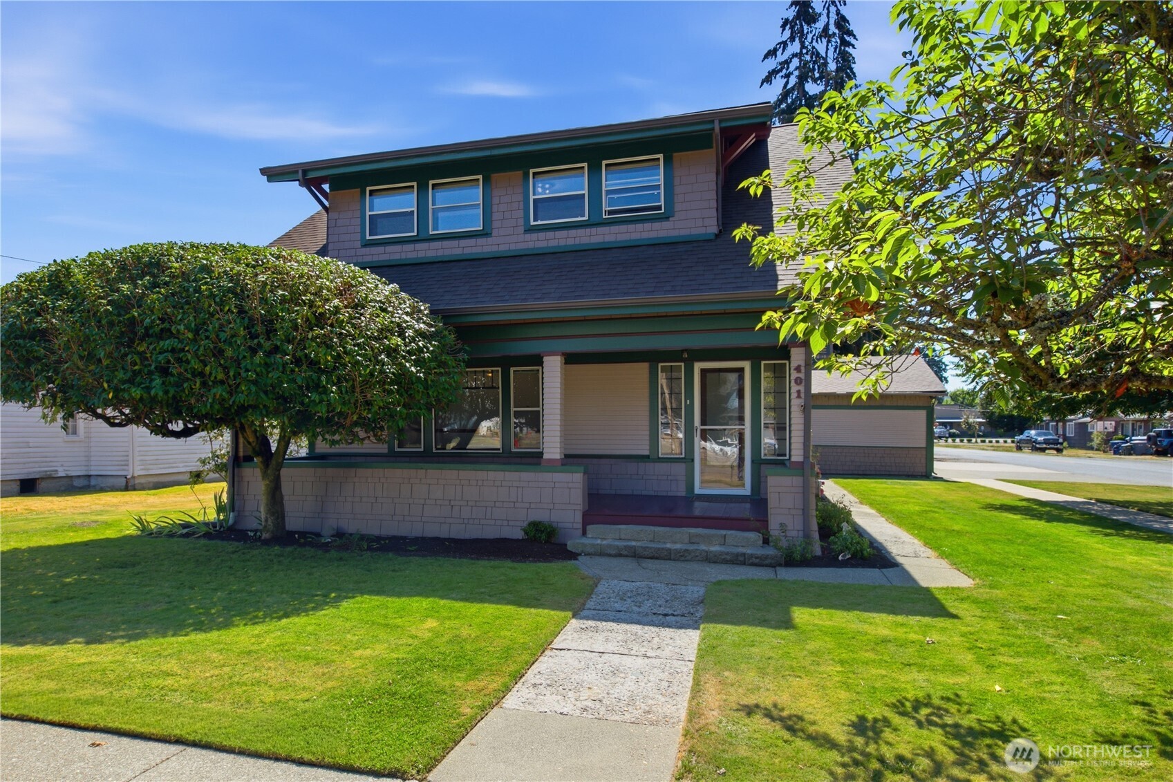 401 Varner Avenue Property Photo 1