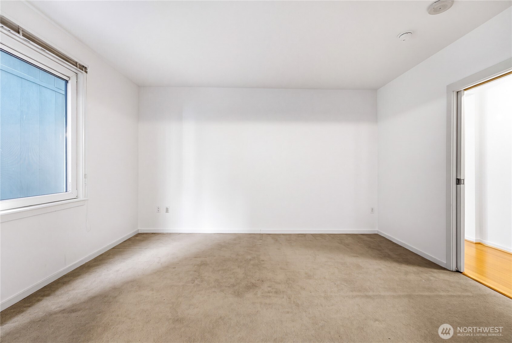 76 Cedar Street 405 Property Photo 17