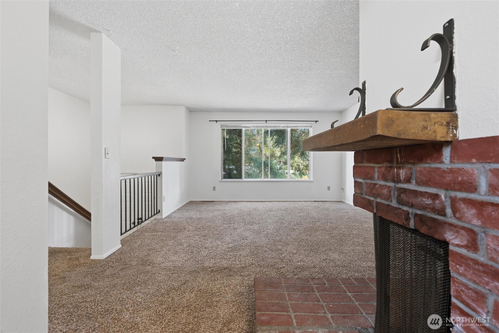 2795 Ne John Carlson Road Property Photo 5
