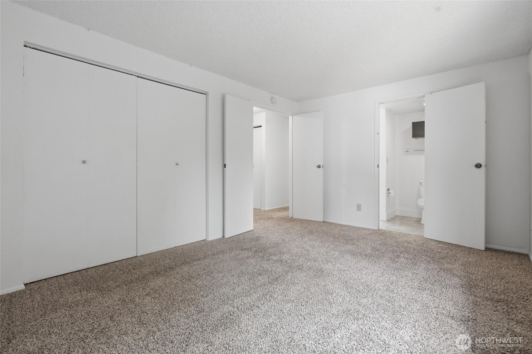 2795 Ne John Carlson Road Property Photo 16