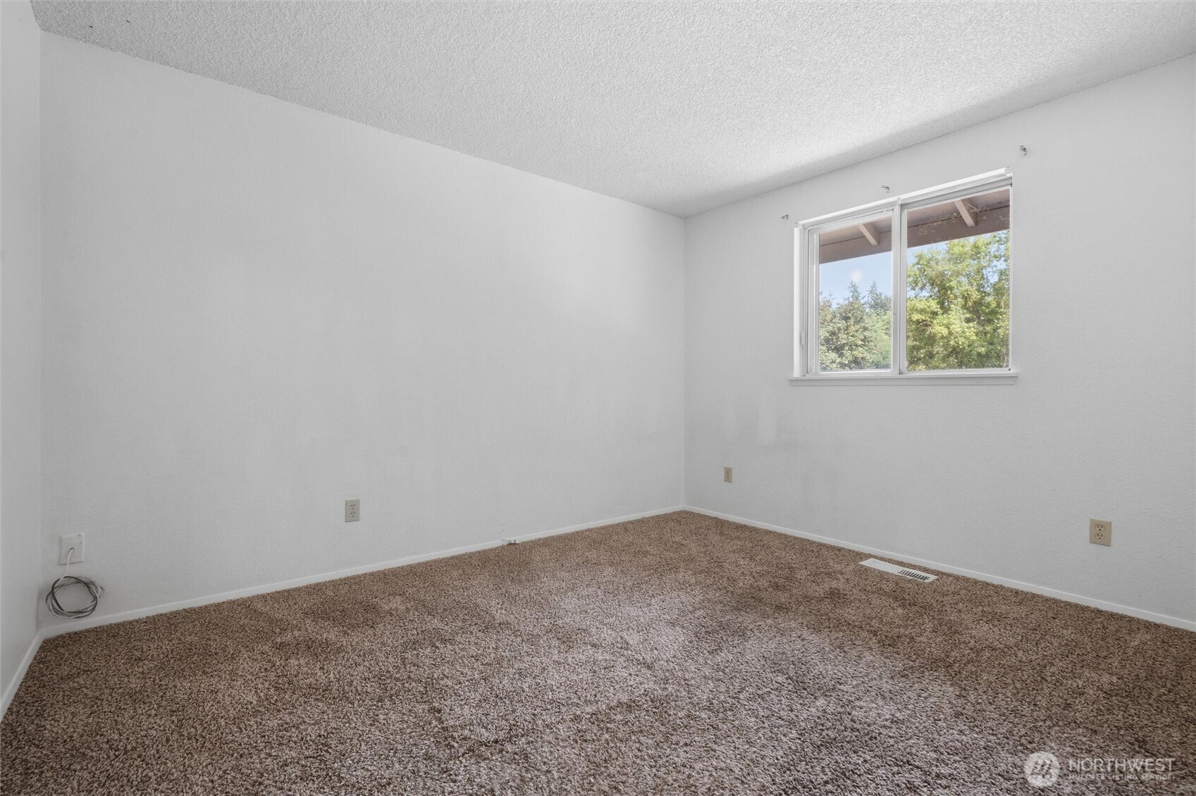 2795 Ne John Carlson Road Property Photo 18