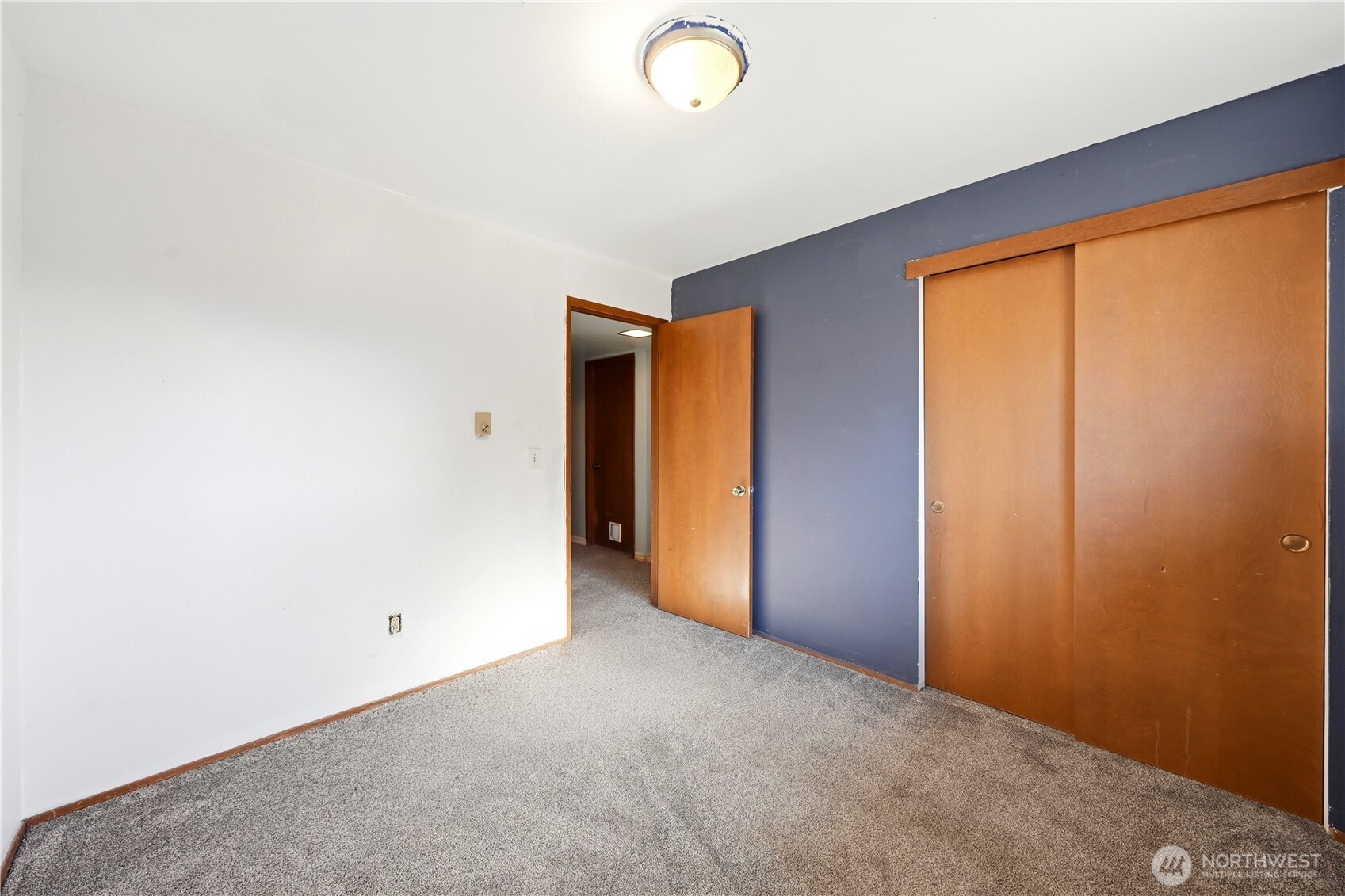 14229 Ne 55th Avenue Property Photo 13