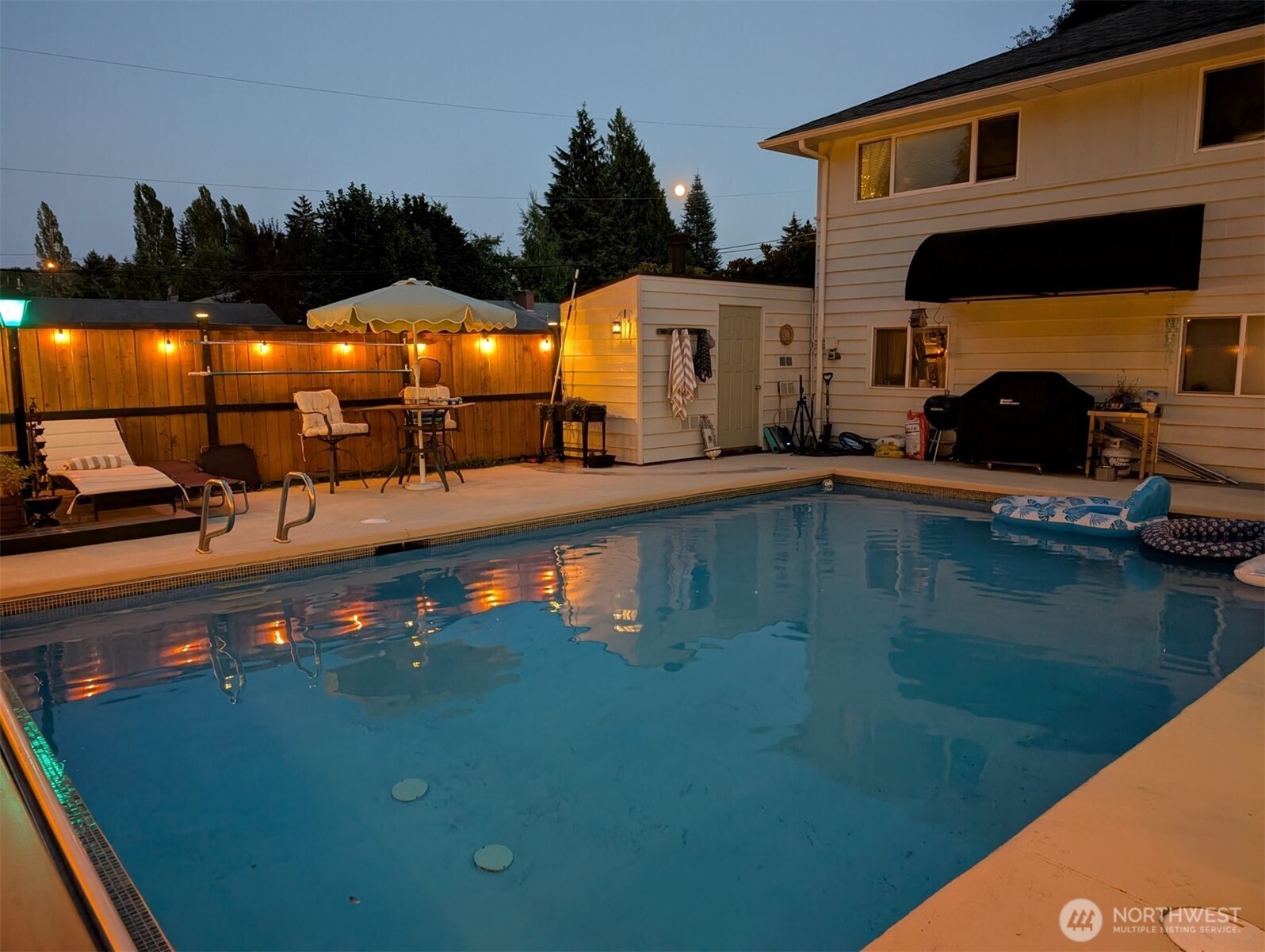 224 S 166th Street Property Photo 15
