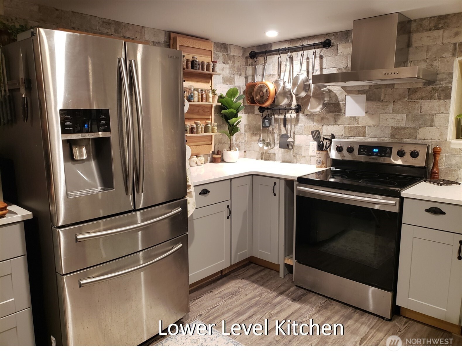 224 S 166th Street Property Photo 21