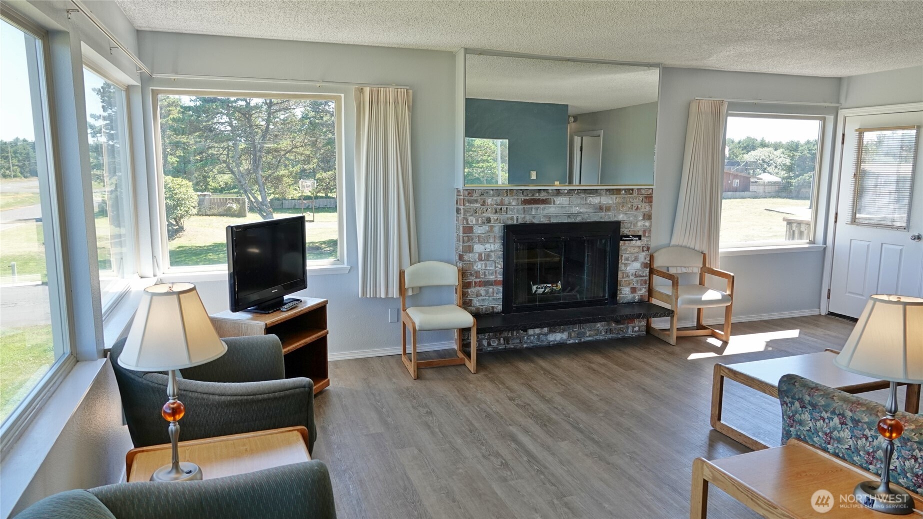615 Ocean Shores Boulevard 201 Property Photo 5