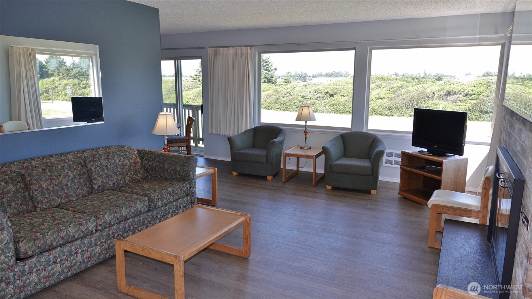 615 Ocean Shores Boulevard 201 Property Photo 6