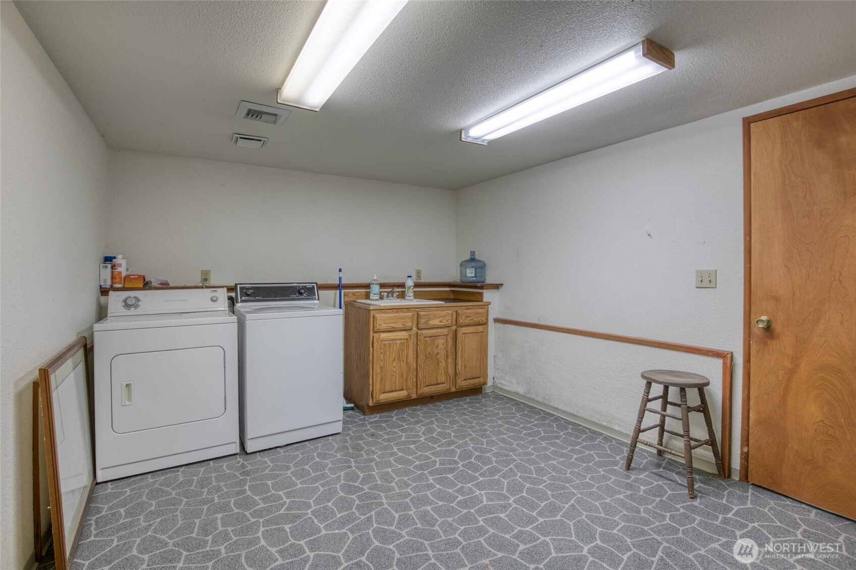 1497 E Ocean Shores Boulevard Property Photo 4