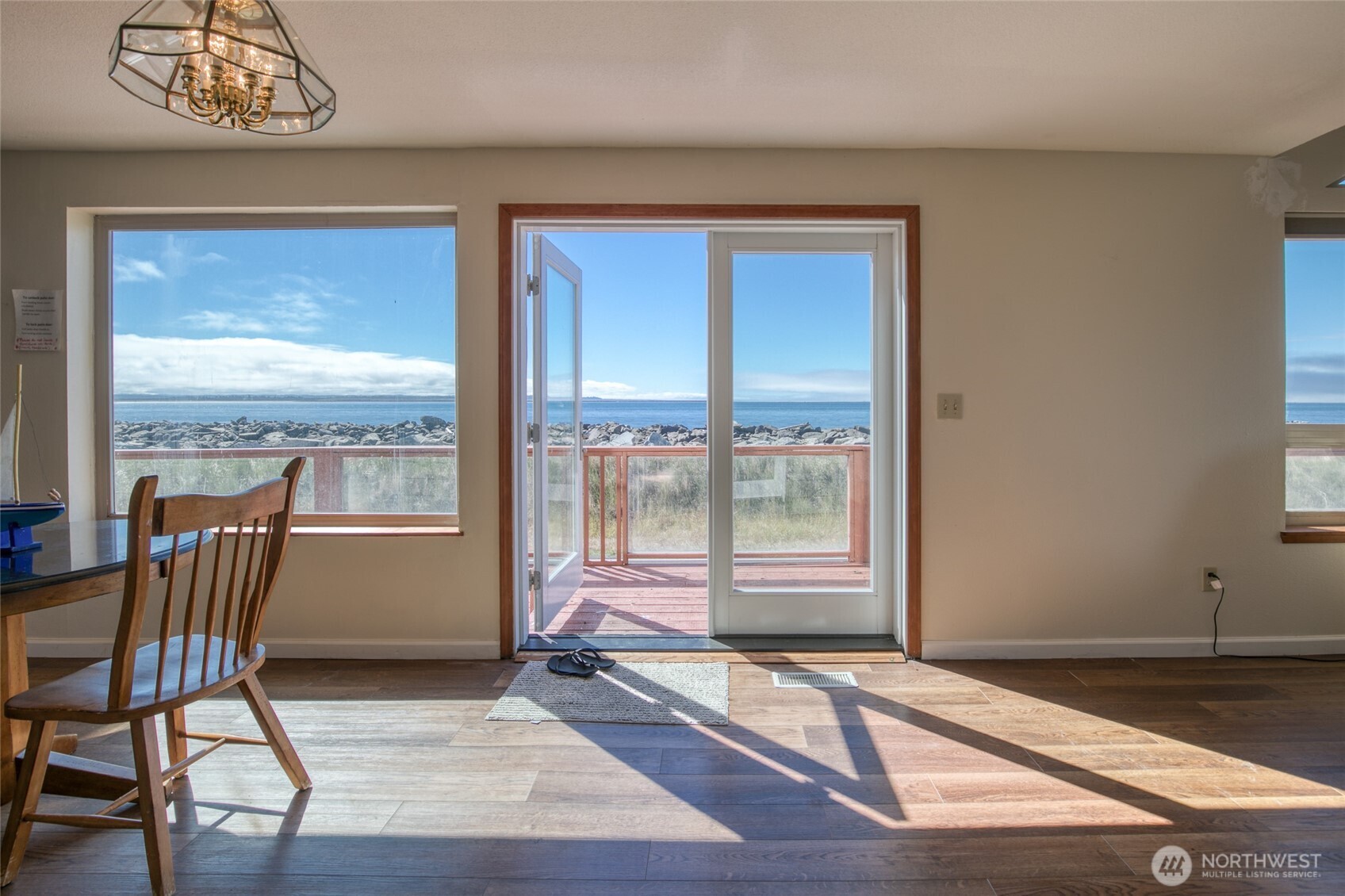 1497 E Ocean Shores Boulevard Property Photo 14