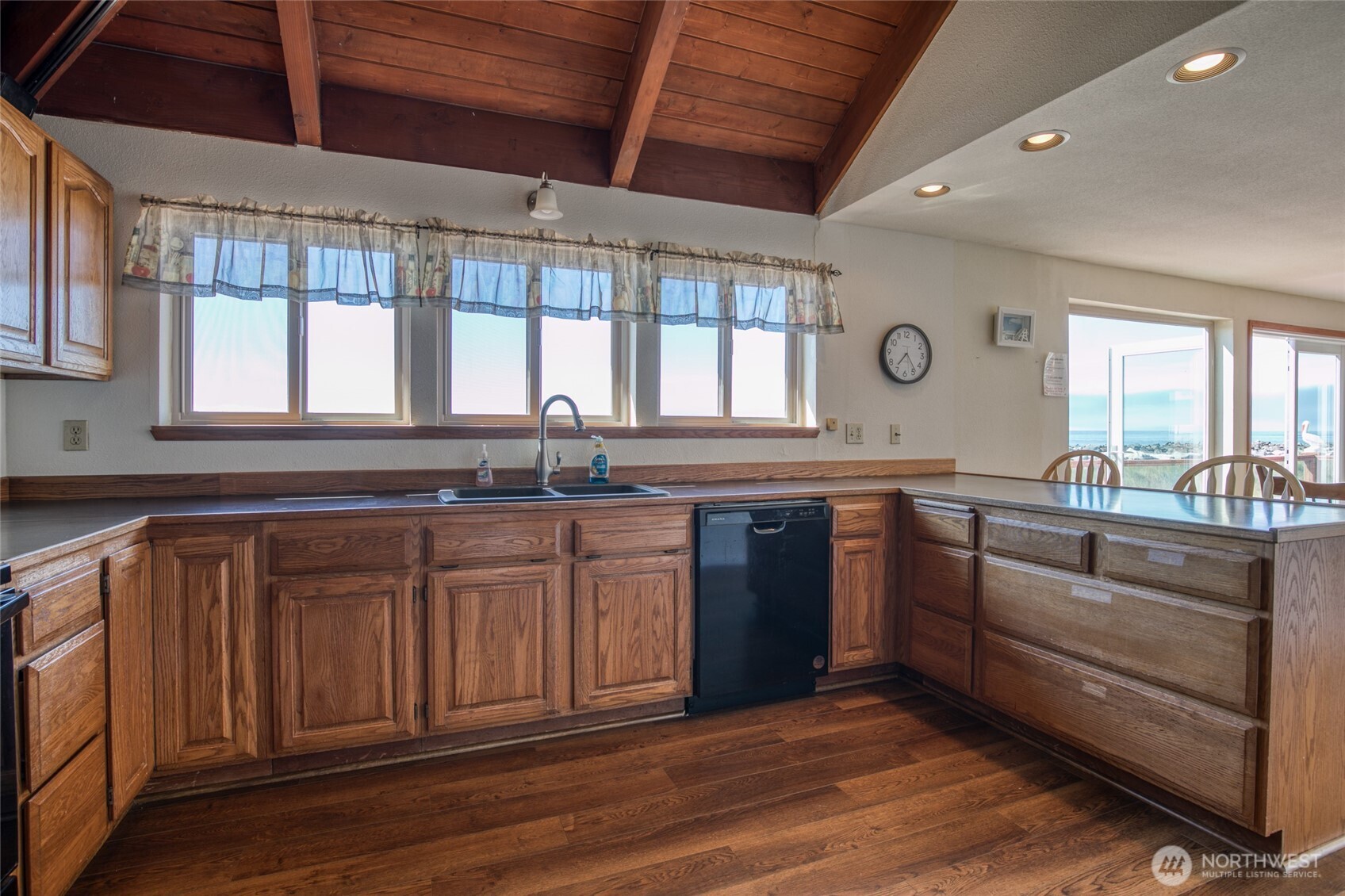 1497 E Ocean Shores Boulevard Property Photo 19