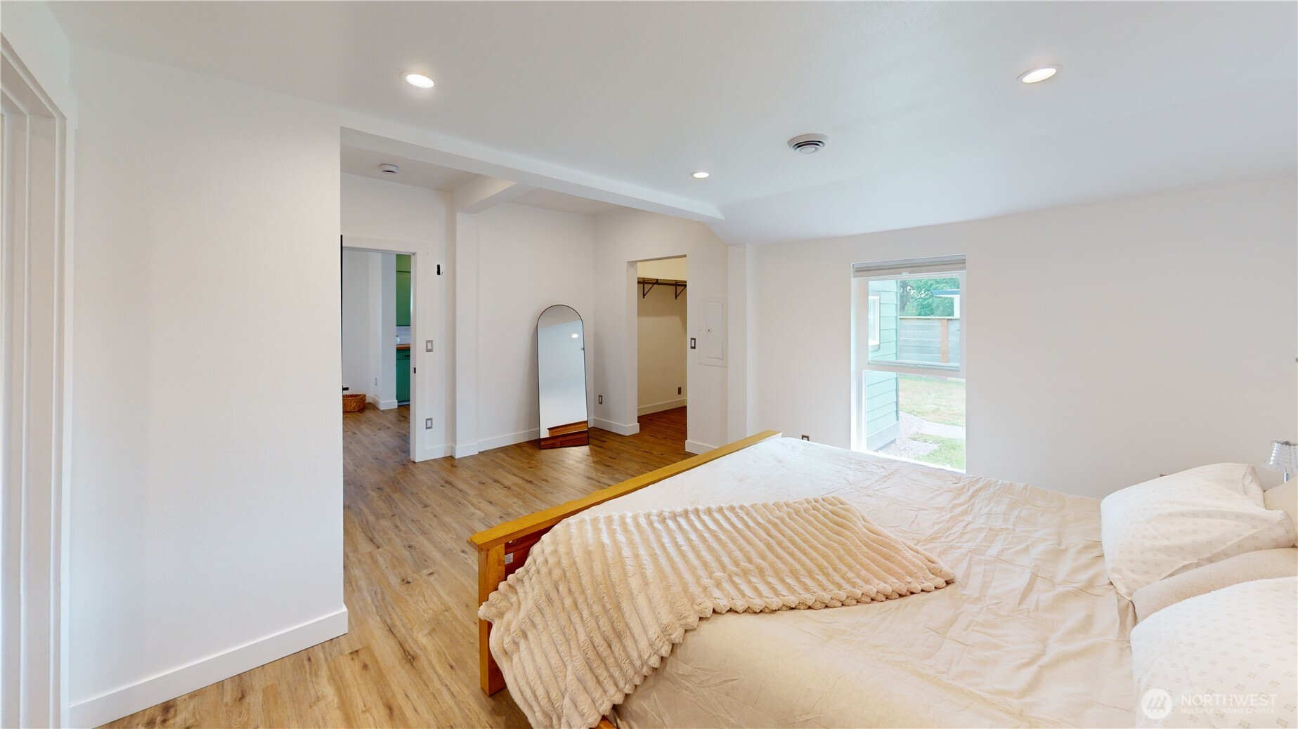 5502 Chuckanut Property Photo 16