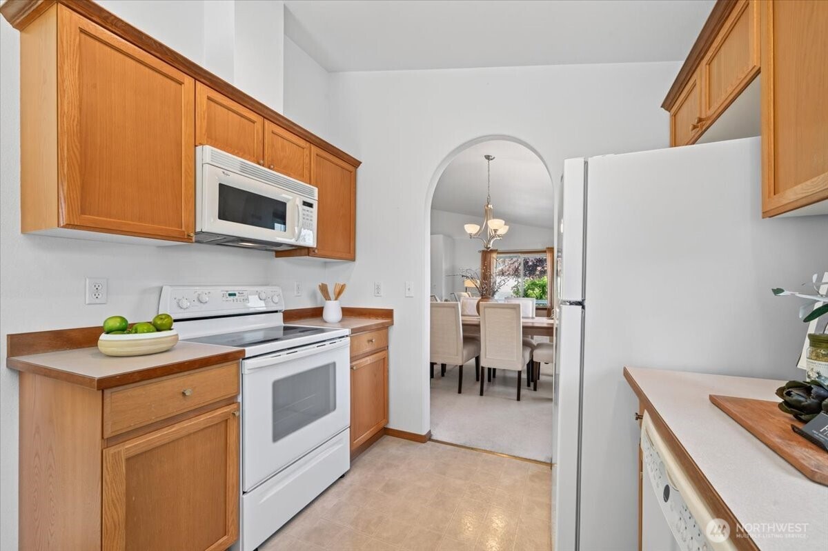 5408 209th Street Property Photo 11