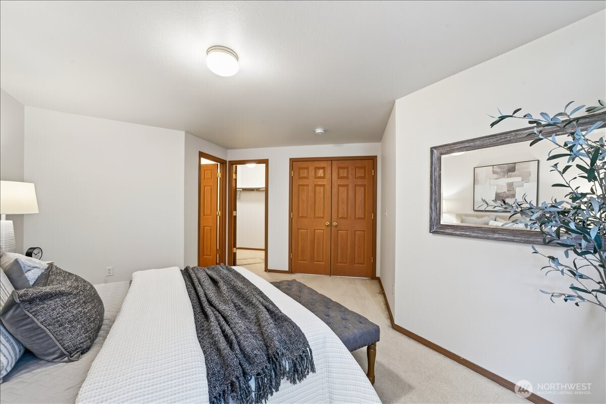 5408 209th Street Property Photo 16