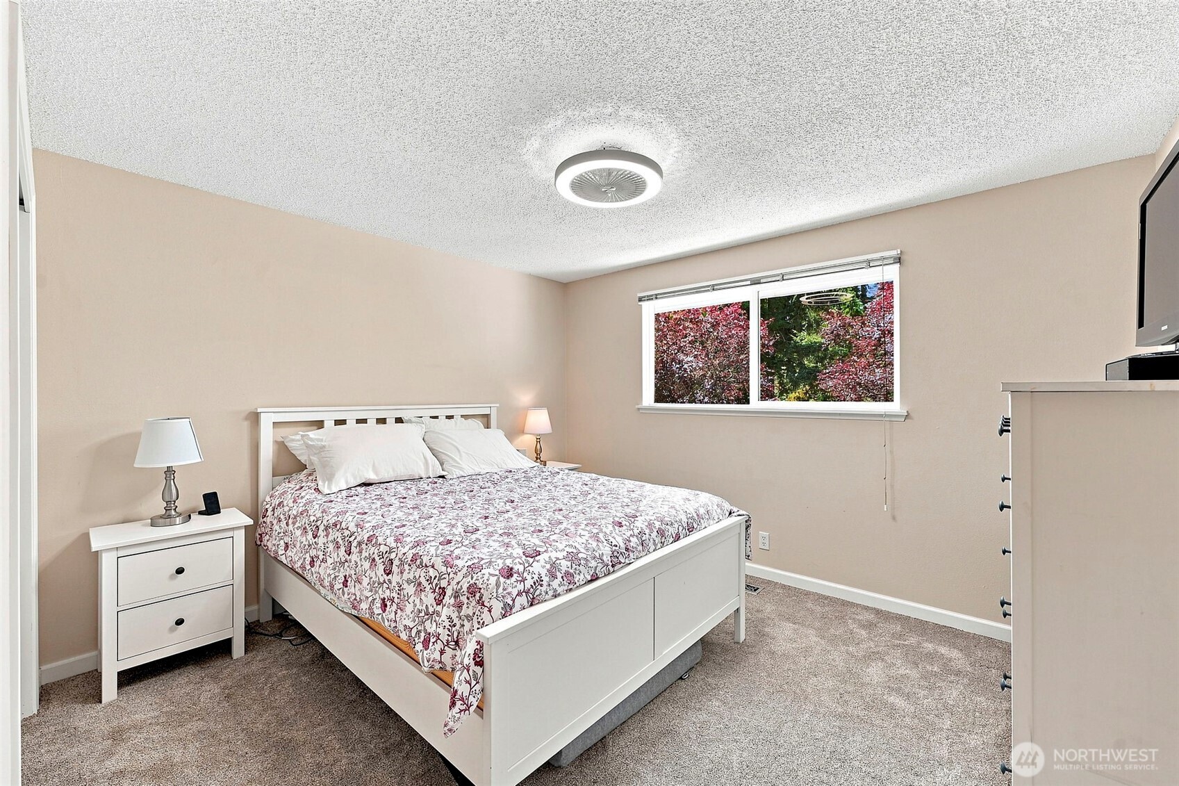 629 43rd Avenue Property Photo 17