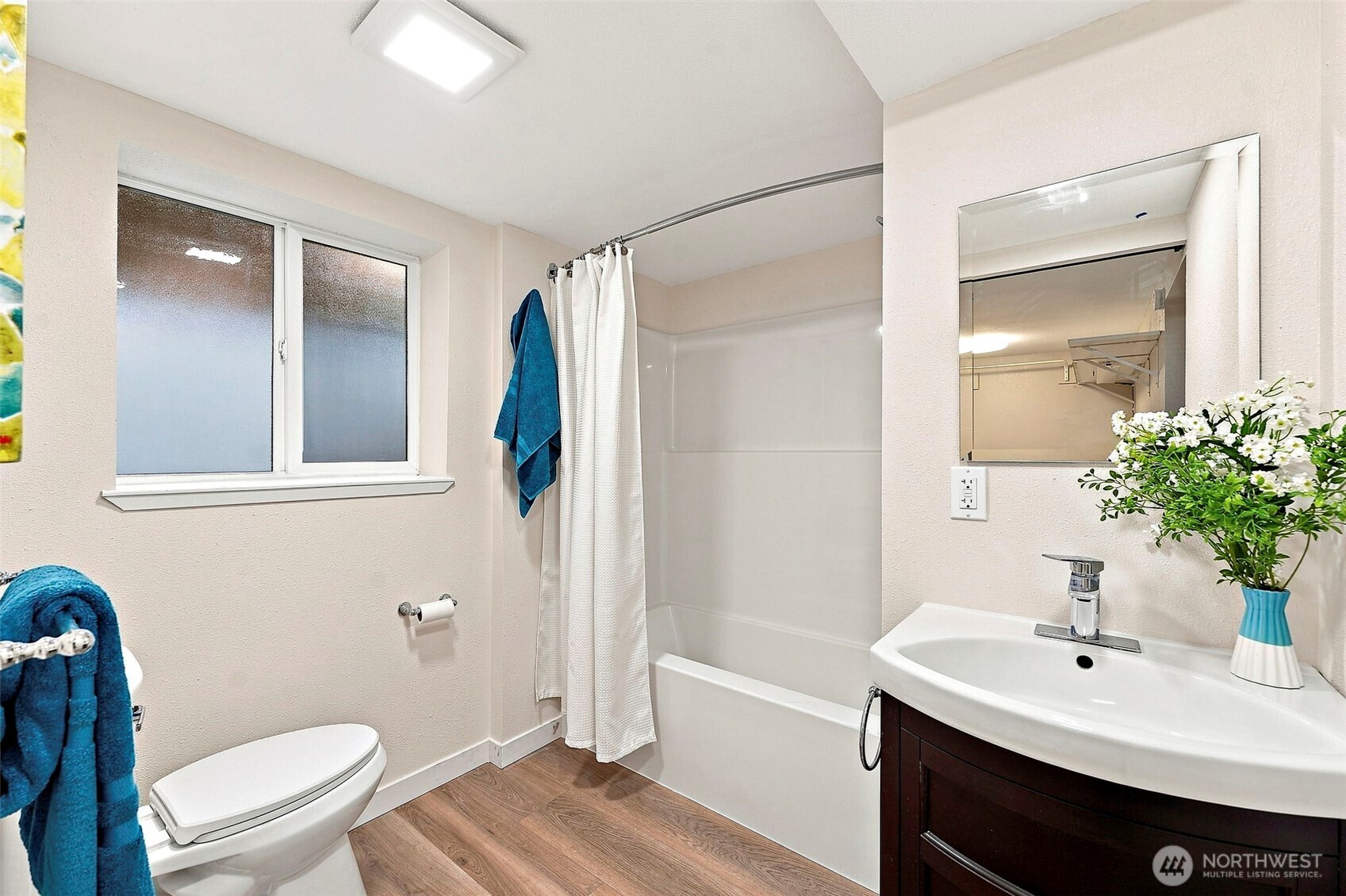 629 43rd Avenue Property Photo 27
