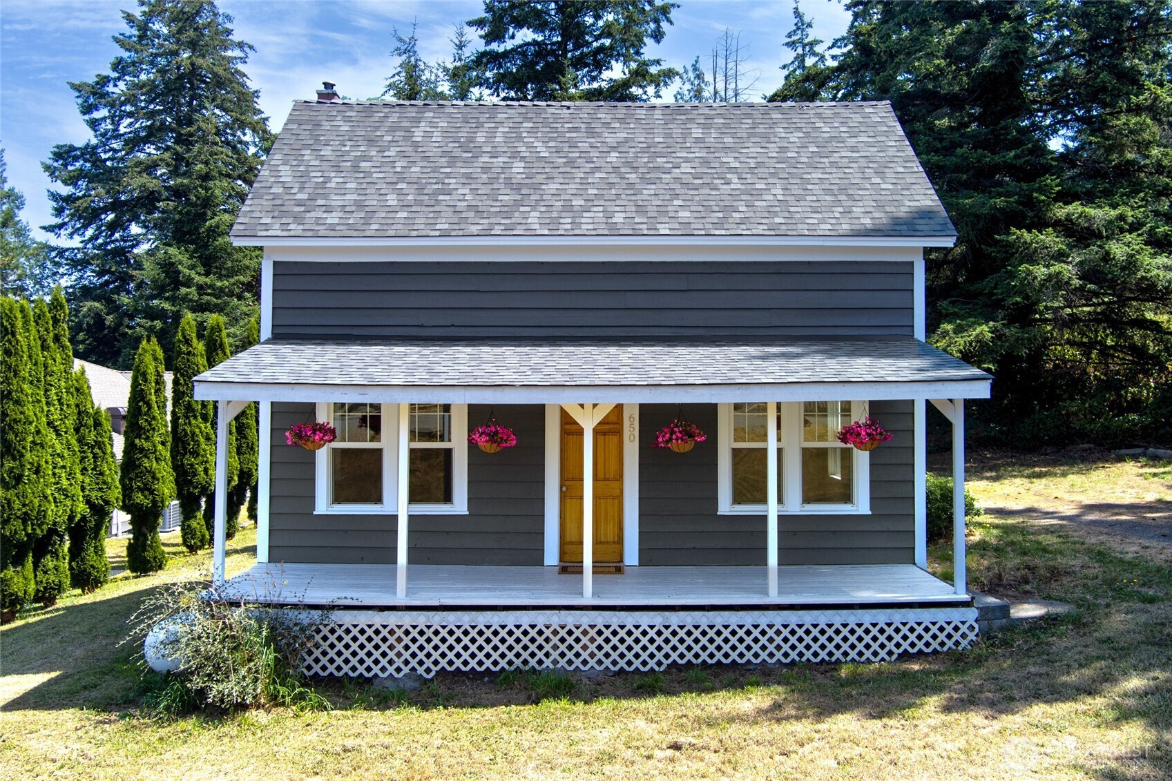 650 Argyle Avenue Property Photo 4