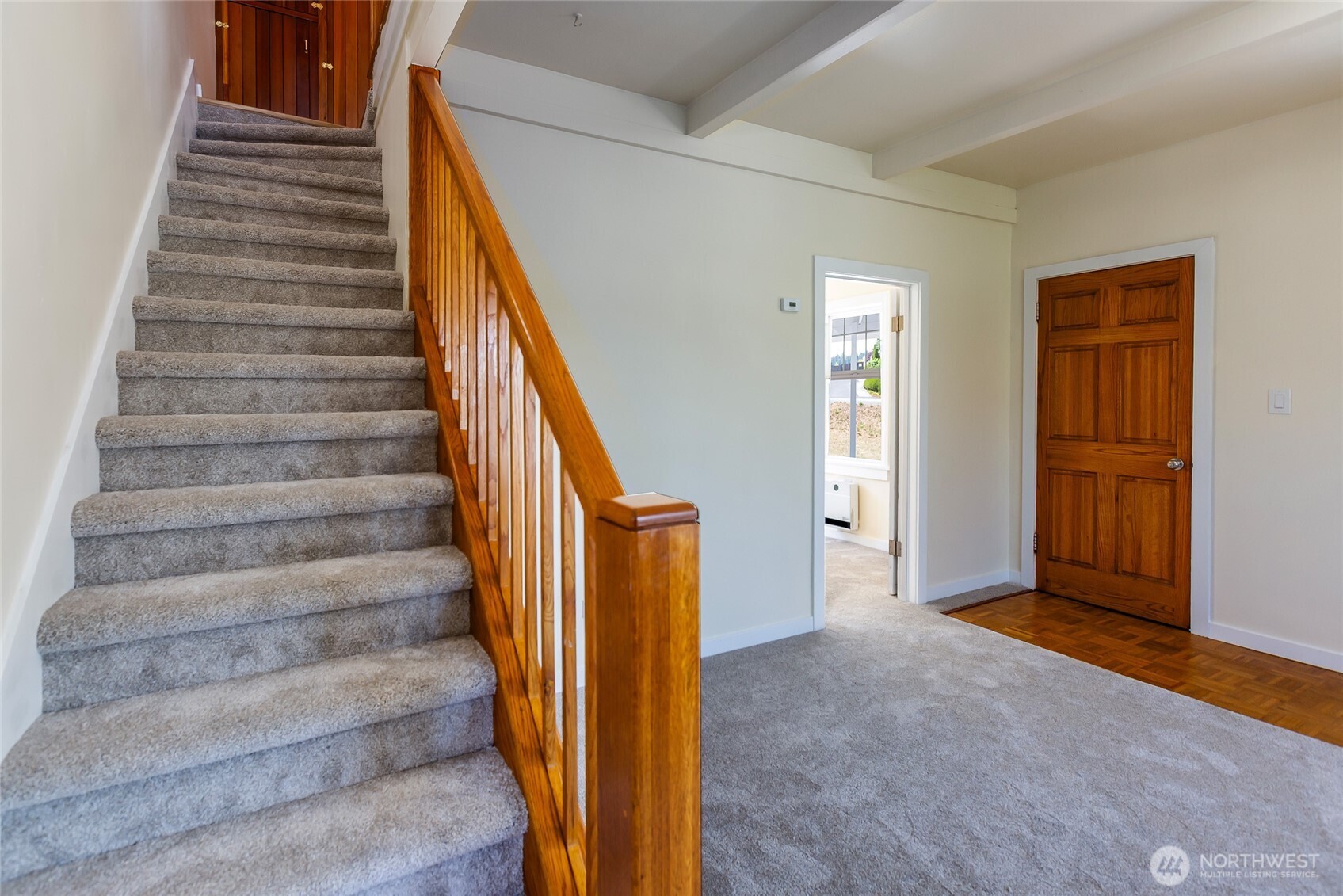650 Argyle Avenue Property Photo 19