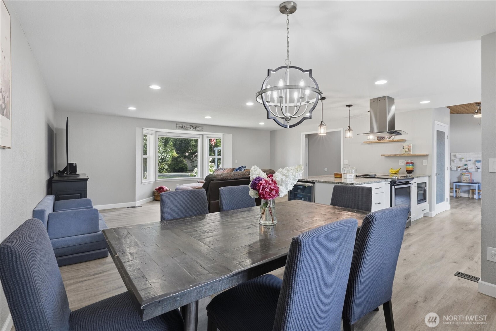 390 Cambrae Drive Property Photo 15