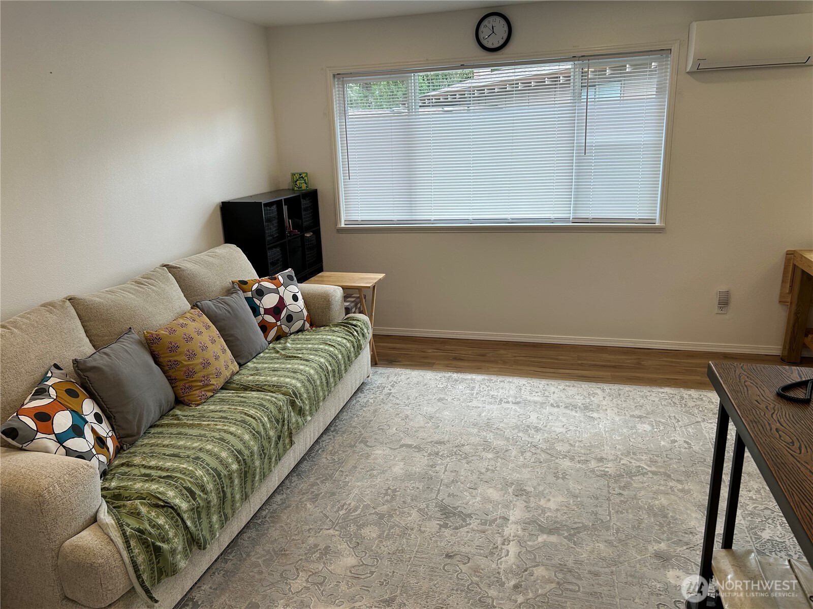 2806 Garden Court D Property Photo 5