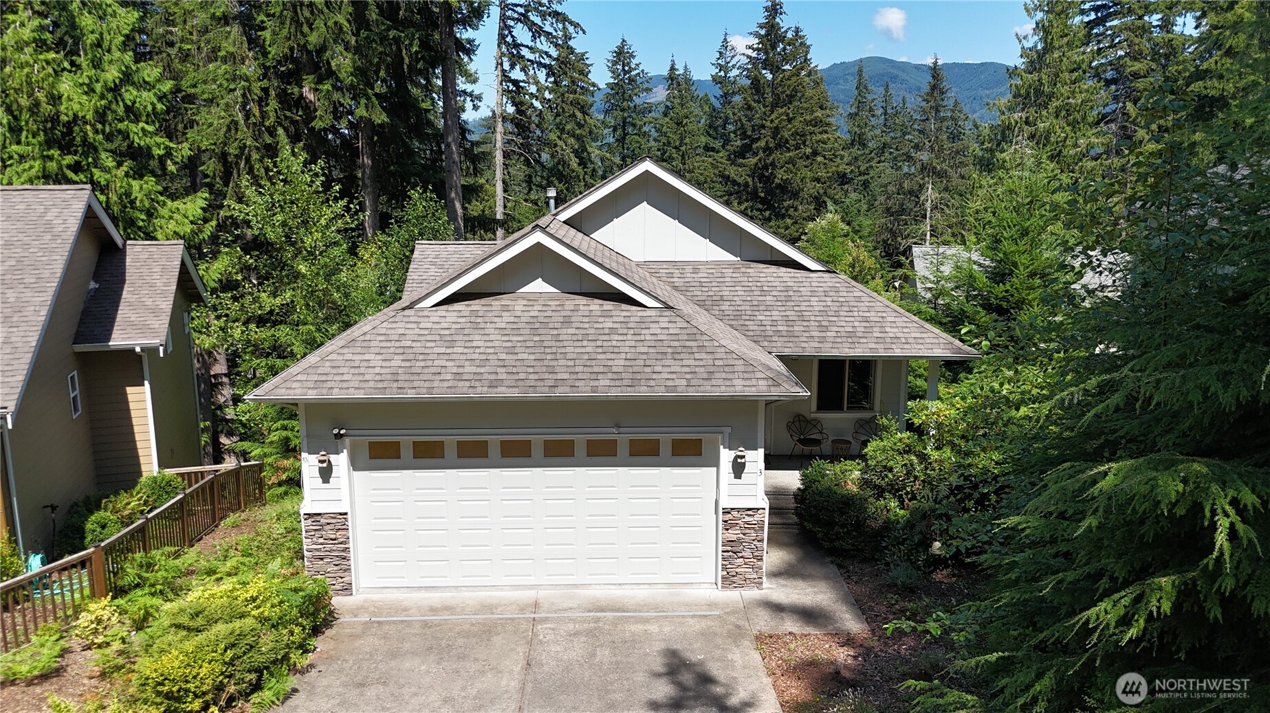 3 Sweetclover Circle Property Photo 6