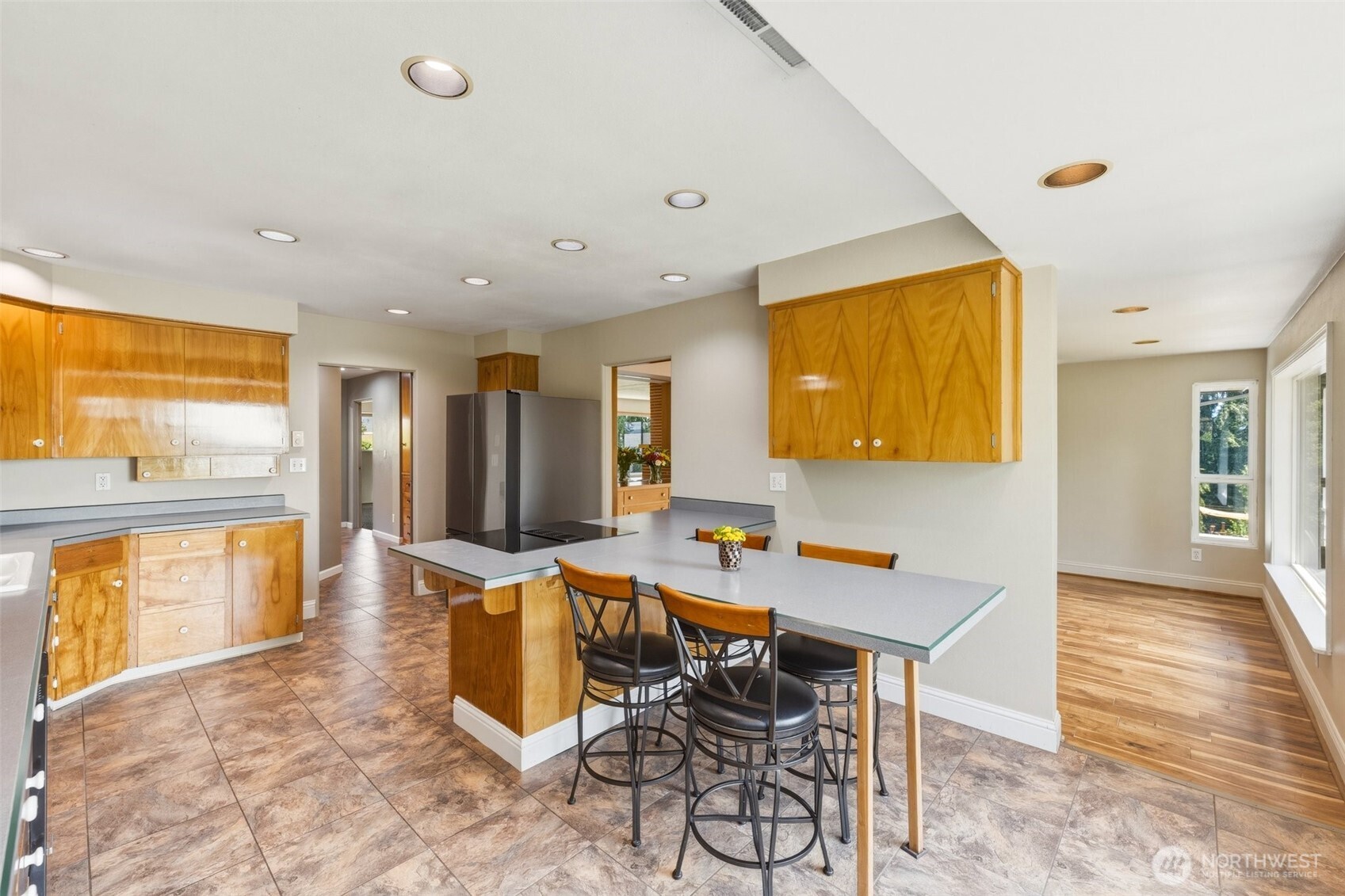 135 Victoria Street Property Photo 9
