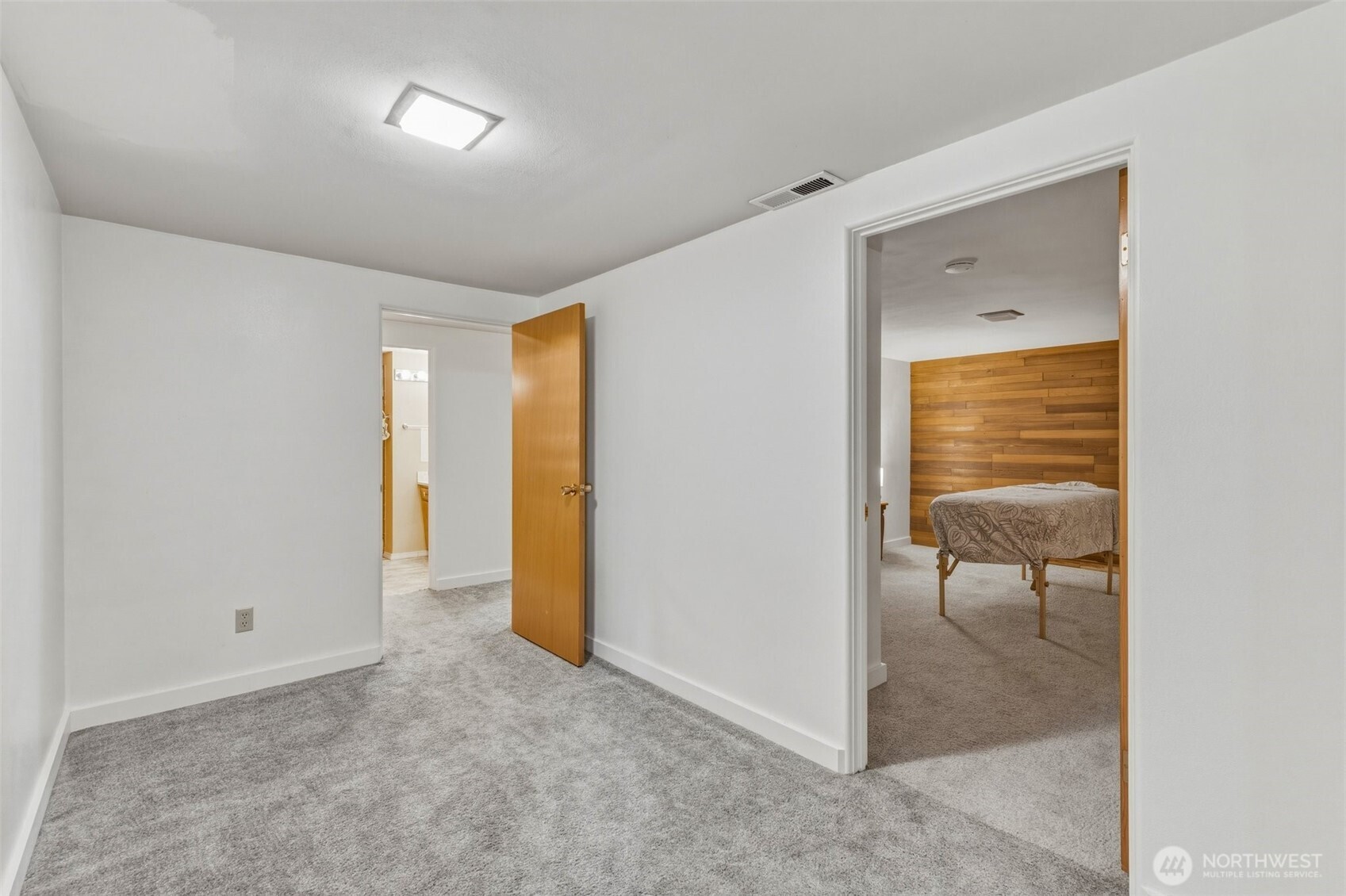 135 Victoria Street Property Photo 20