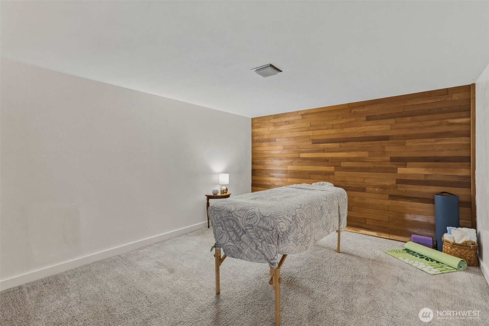 135 Victoria Street Property Photo 28