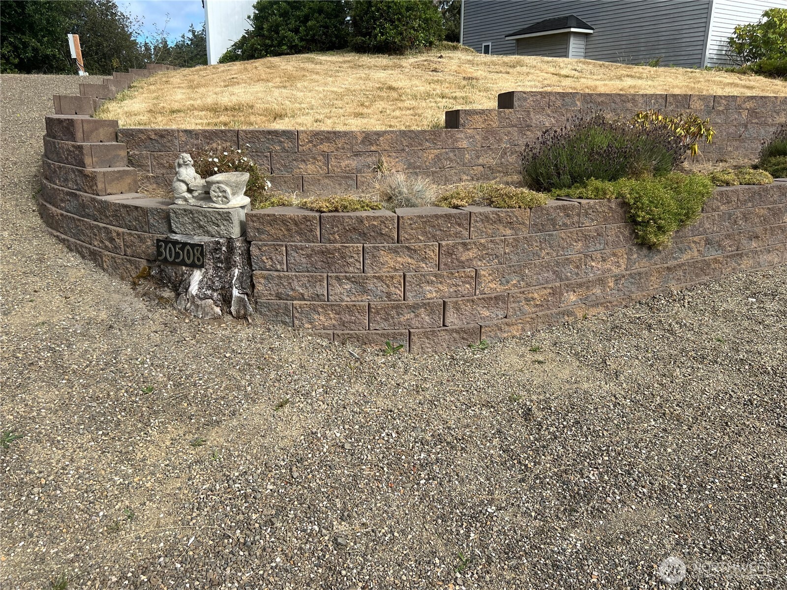 30508 K Place Property Photo 8