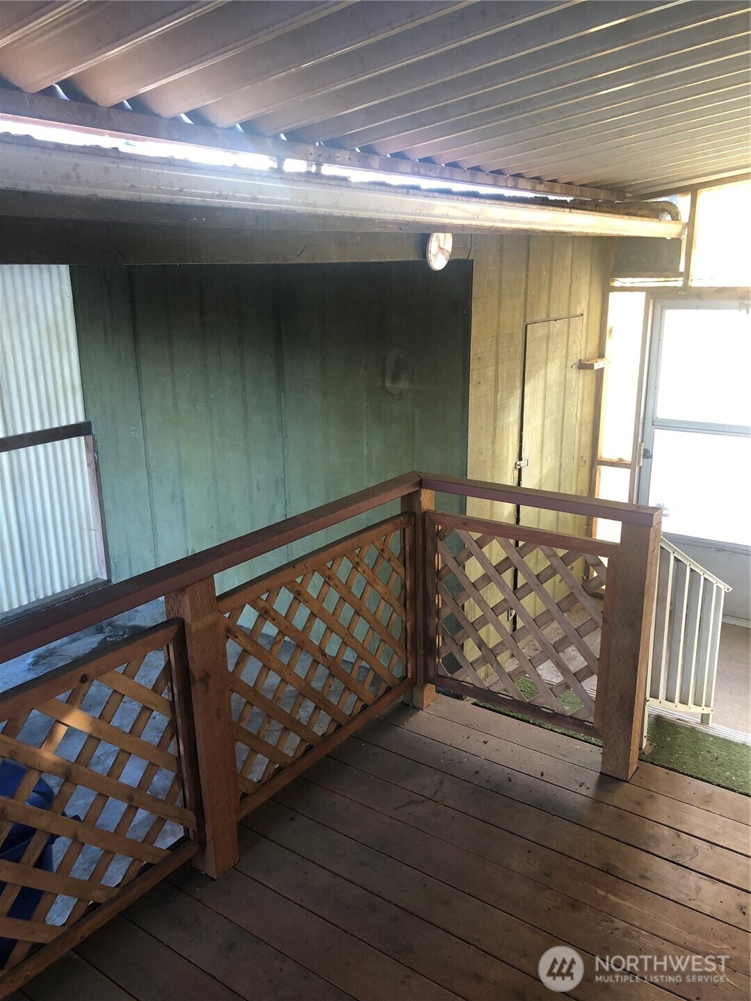 2410 Leisure Lane Property Photo 4