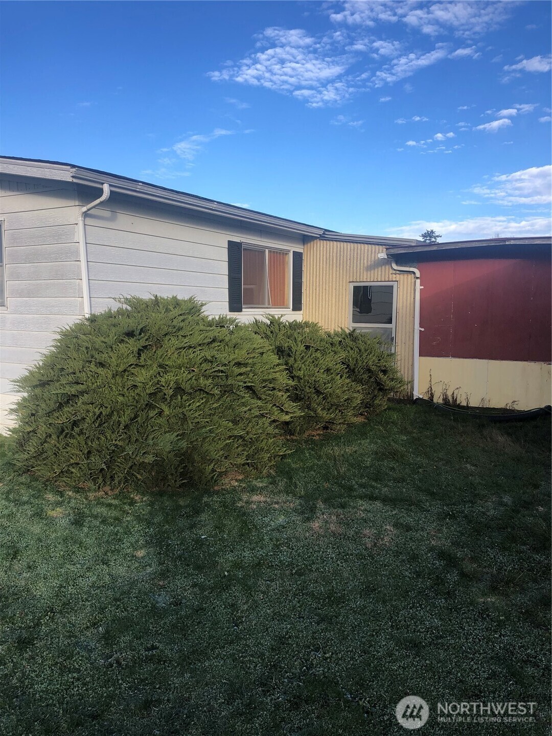 2410 Leisure Lane Property Photo 7
