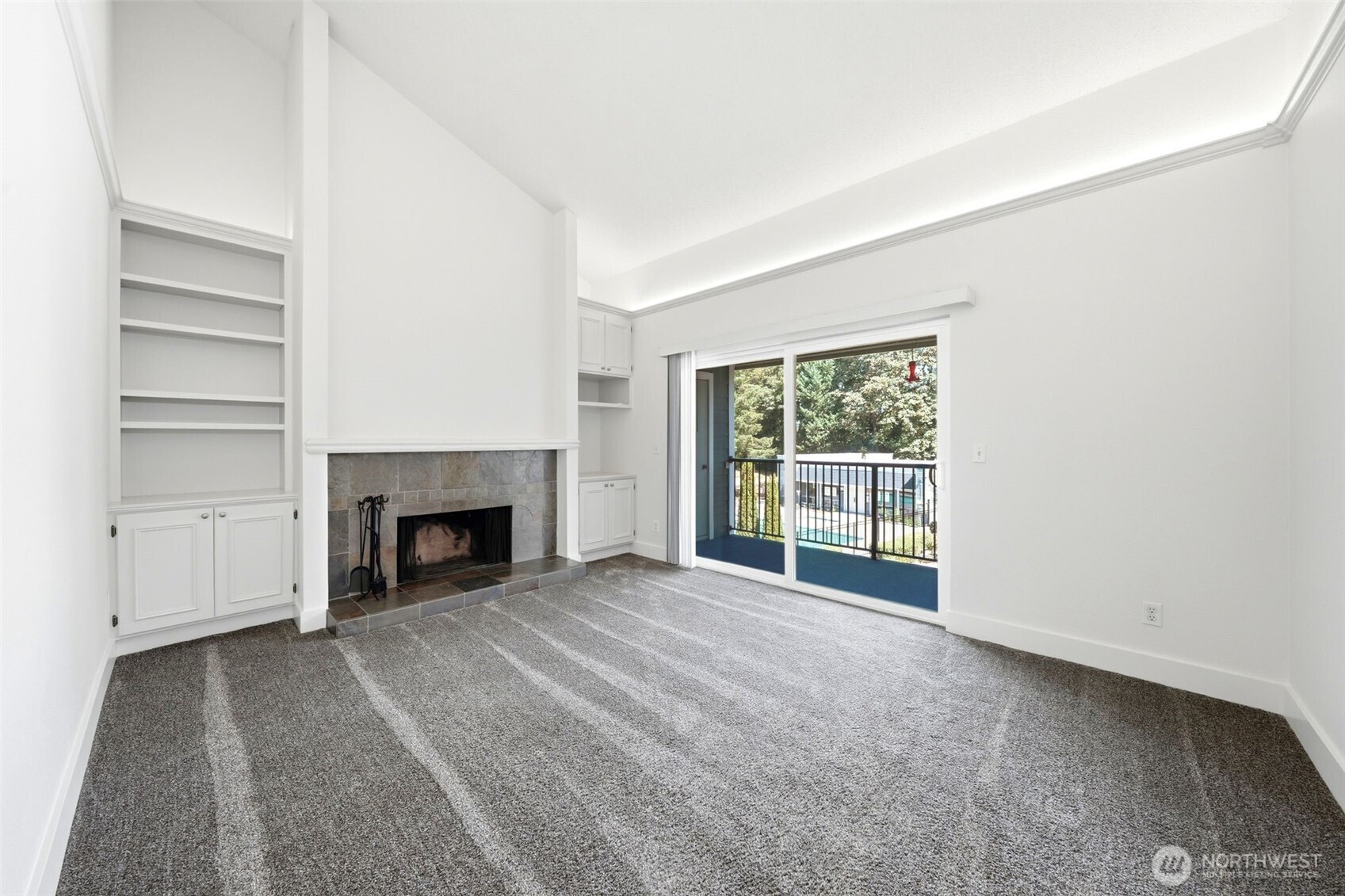 4641 W Lake Sammamish Parkway F305 Property Photo 15