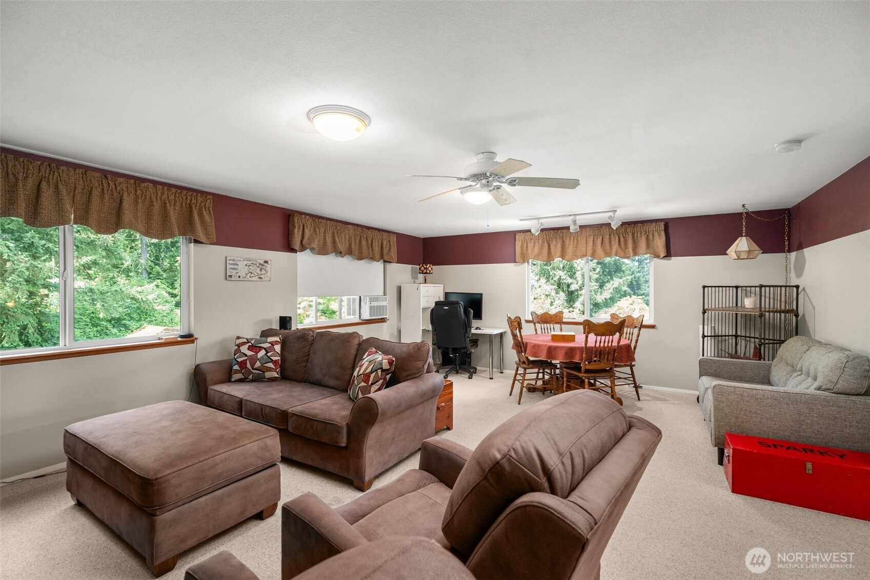 7409 207th Avenue Property Photo 8
