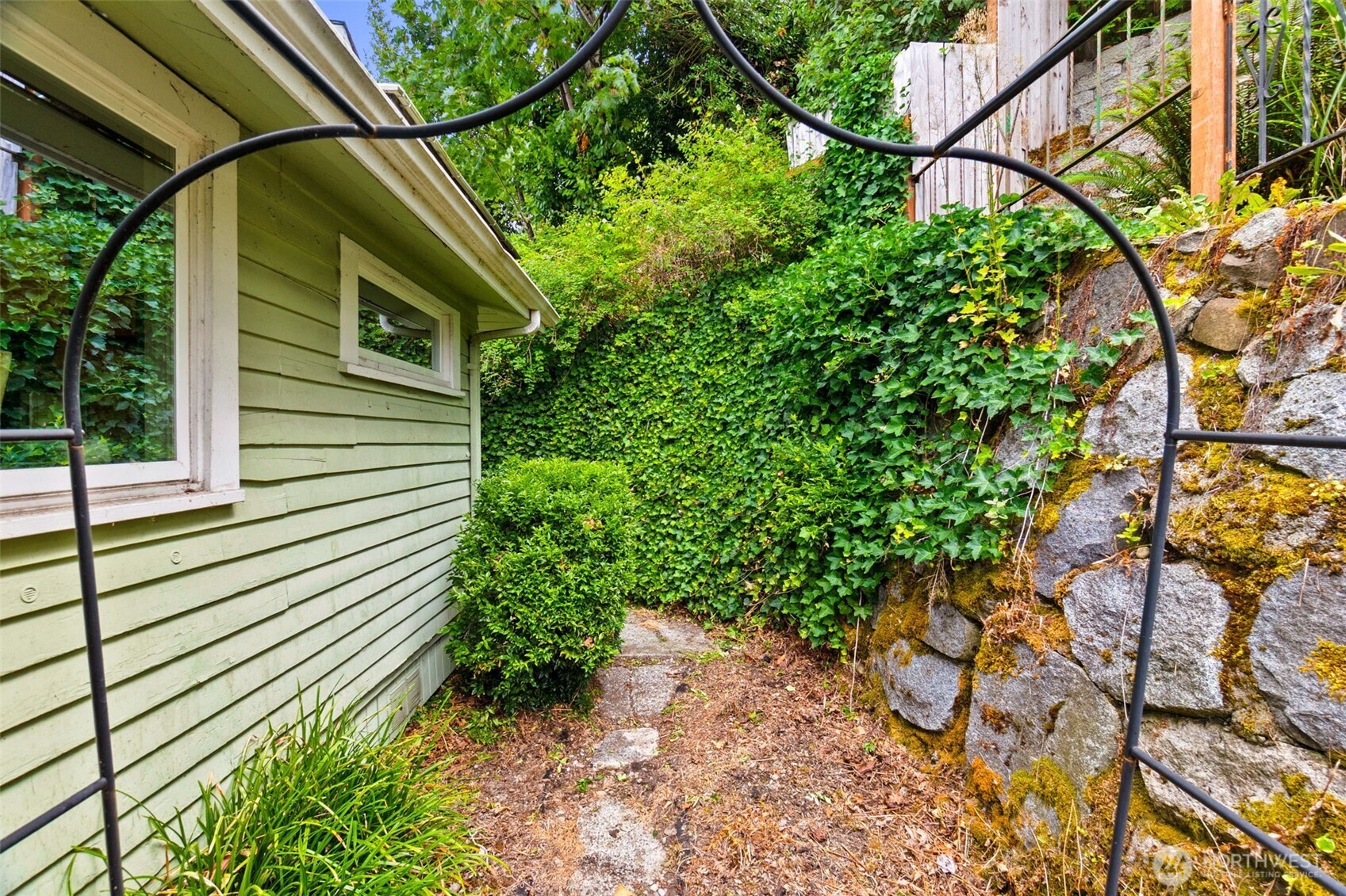 304 Scenic Way Property Photo 33