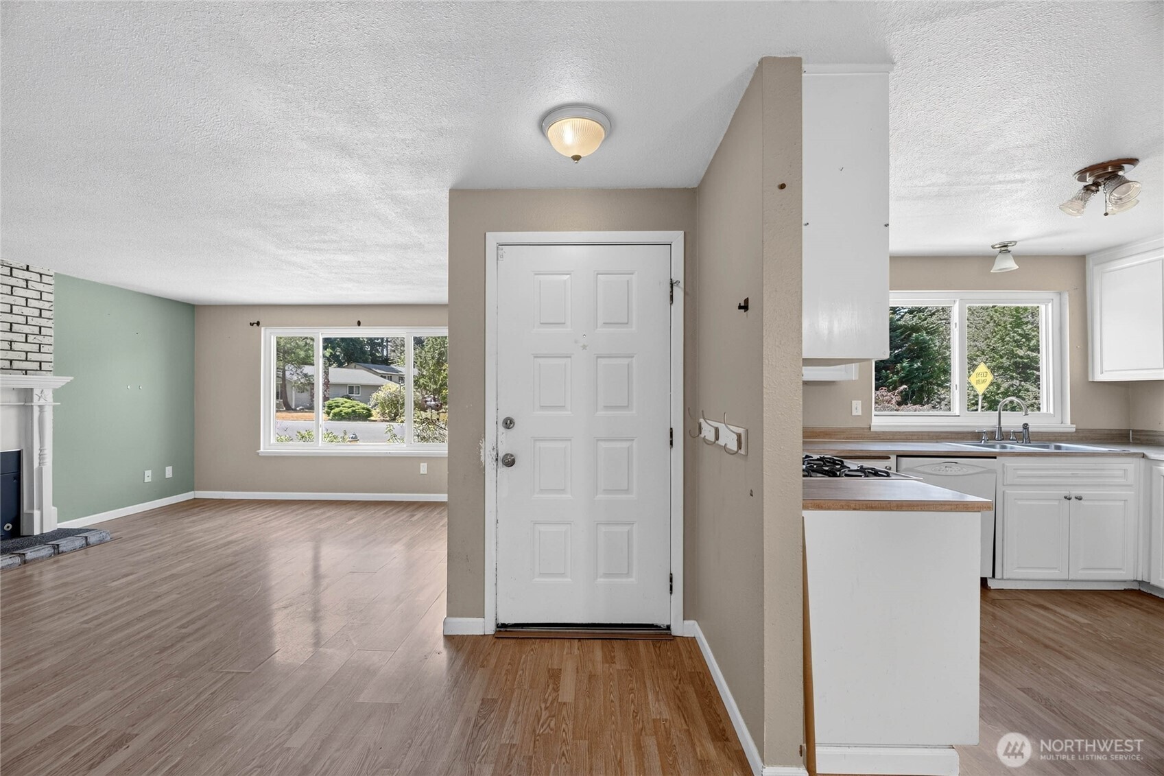 12917 55th Avenue Property Photo 2