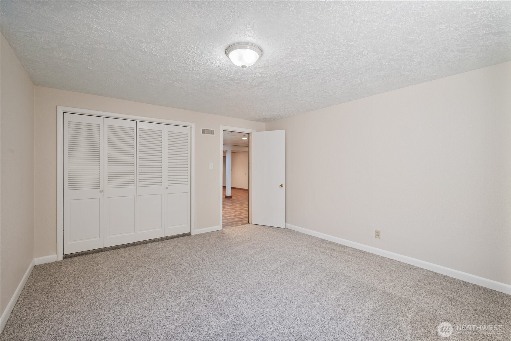 1327 18th Avenue Property Photo 27
