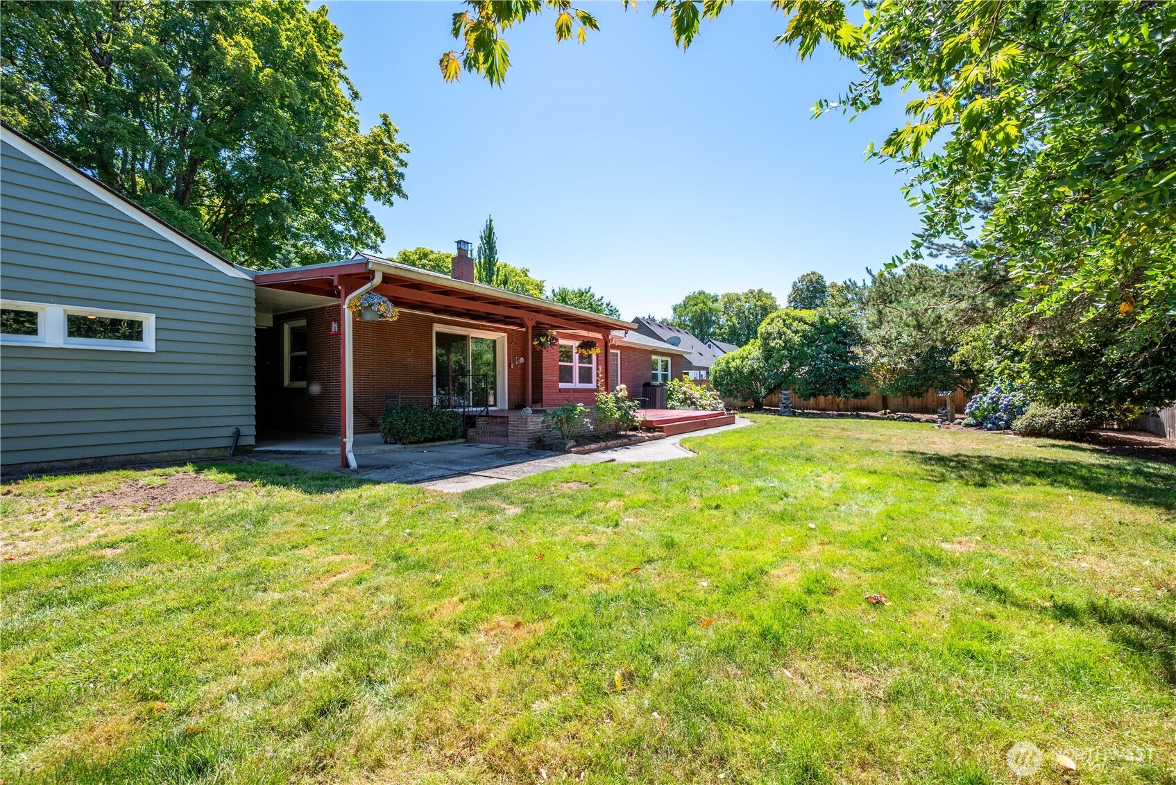 1327 18th Avenue Property Photo 38