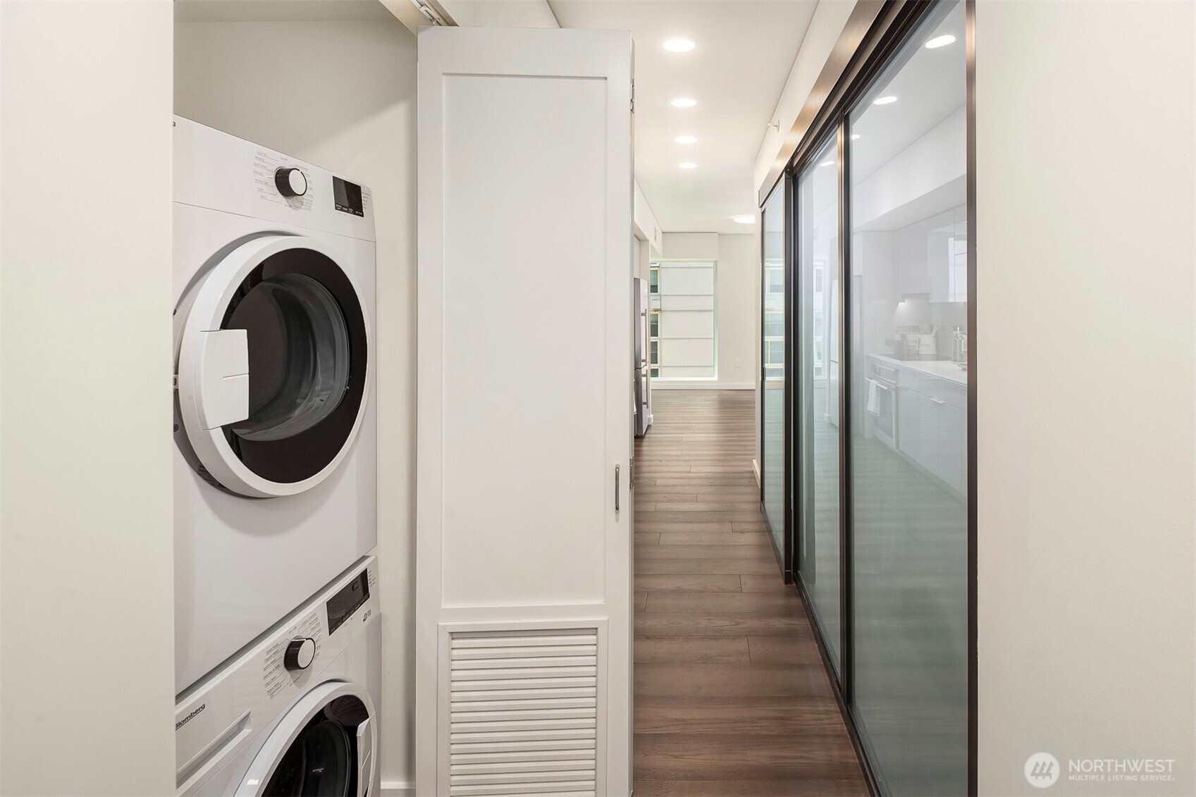 450 S Main Street 315 Property Photo 8