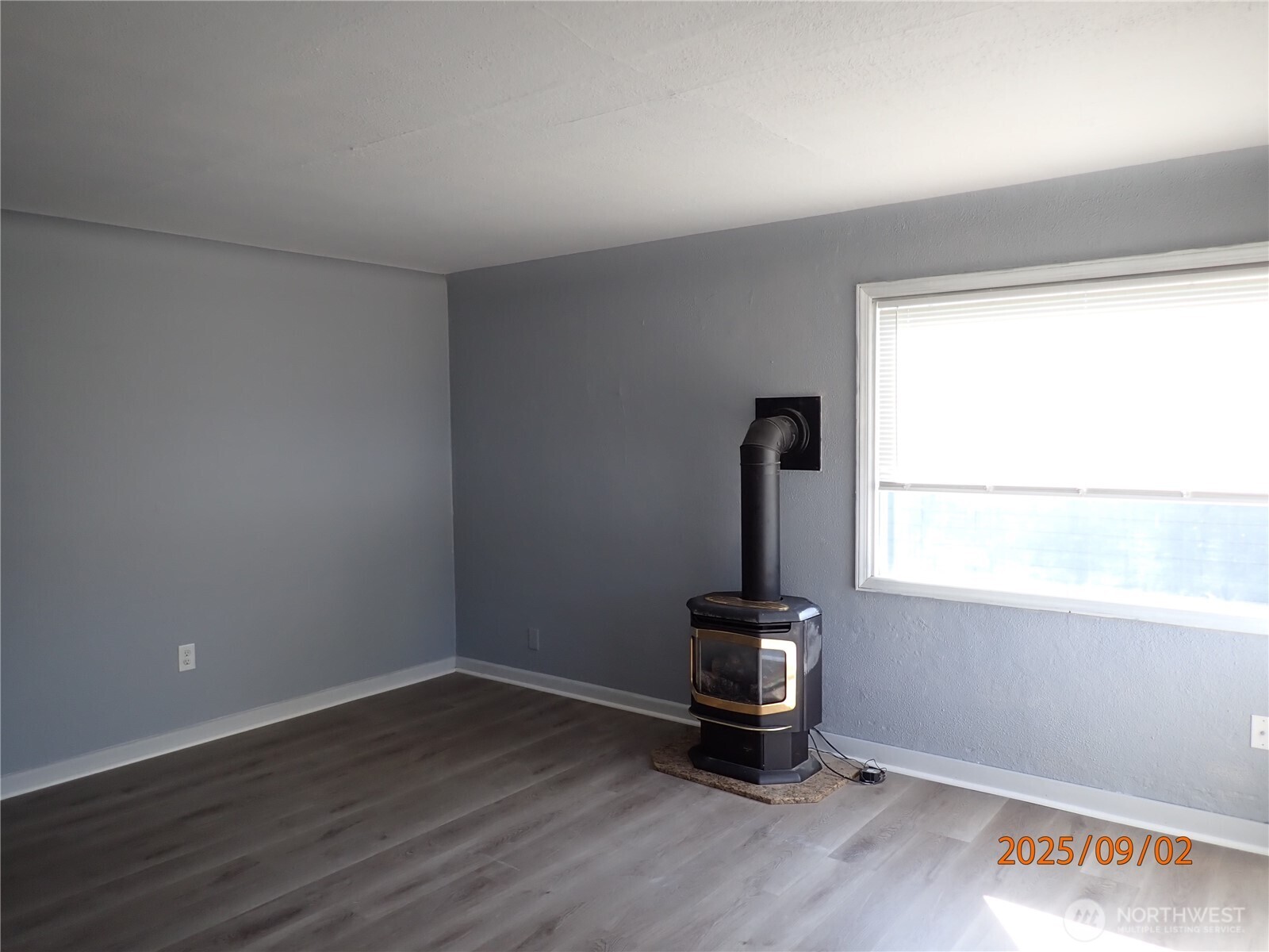 1317 W Market Street Property Photo 8