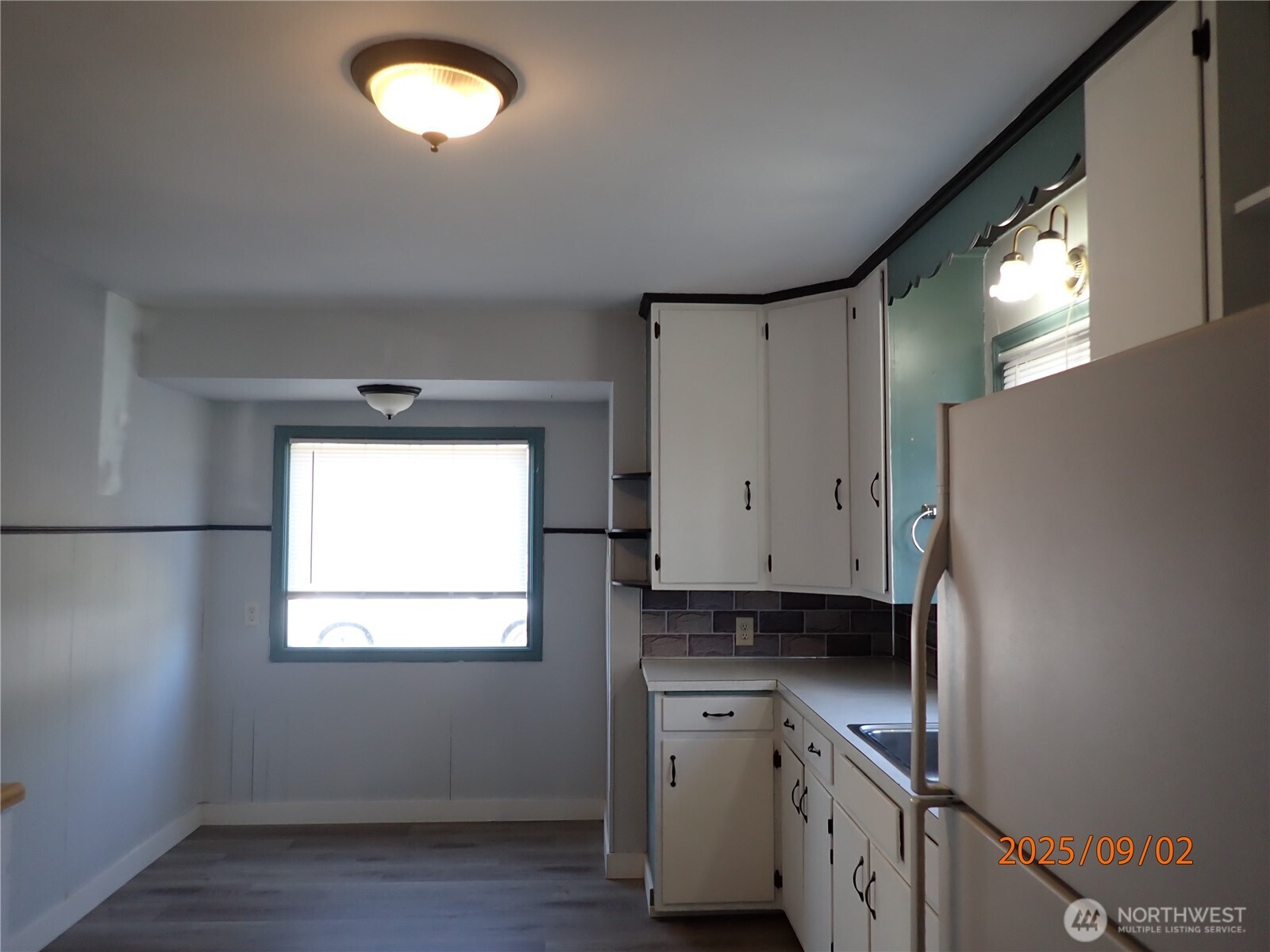 1317 W Market Street Property Photo 12