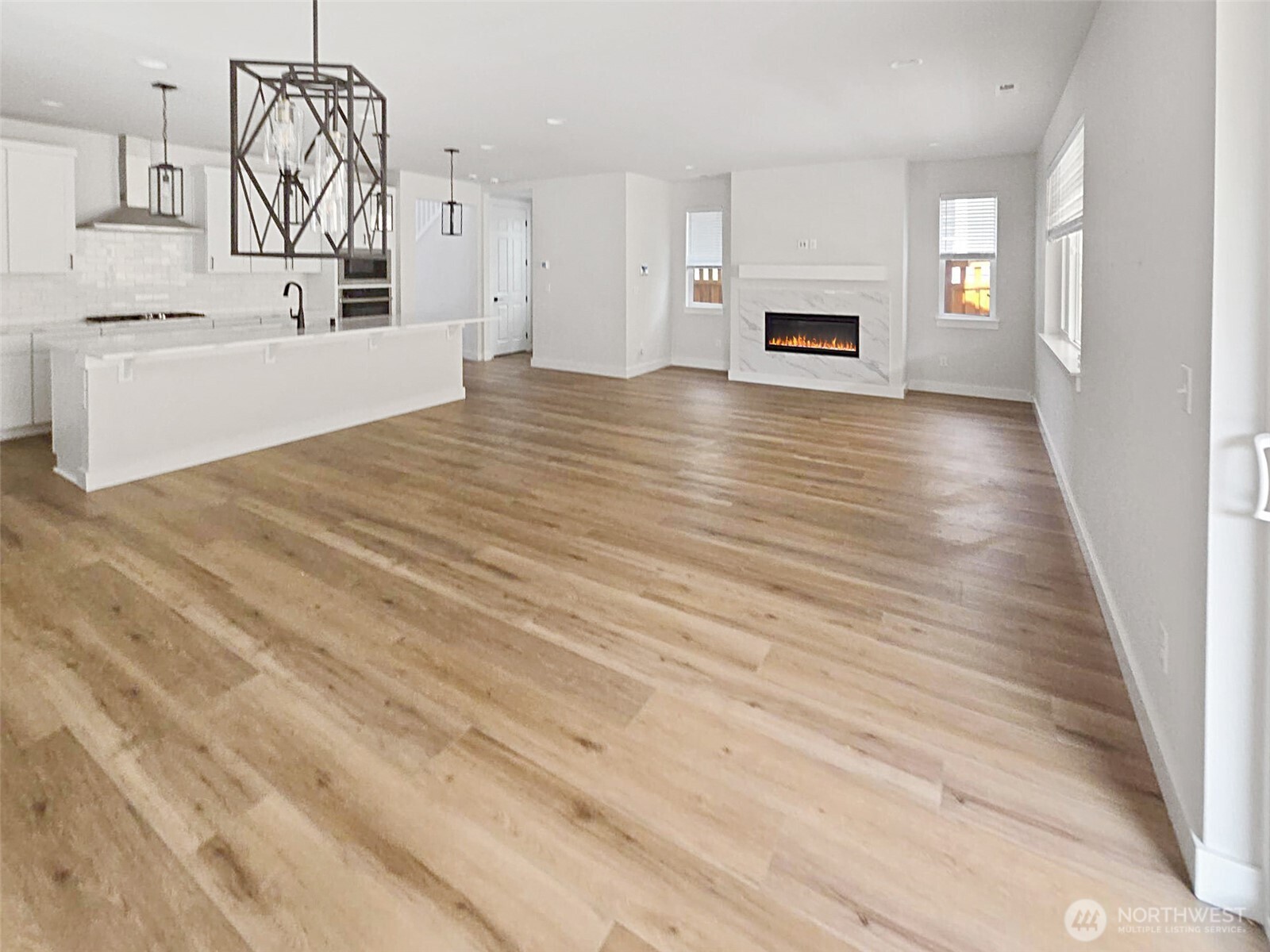 15005 Tyee Drive Property Photo 6