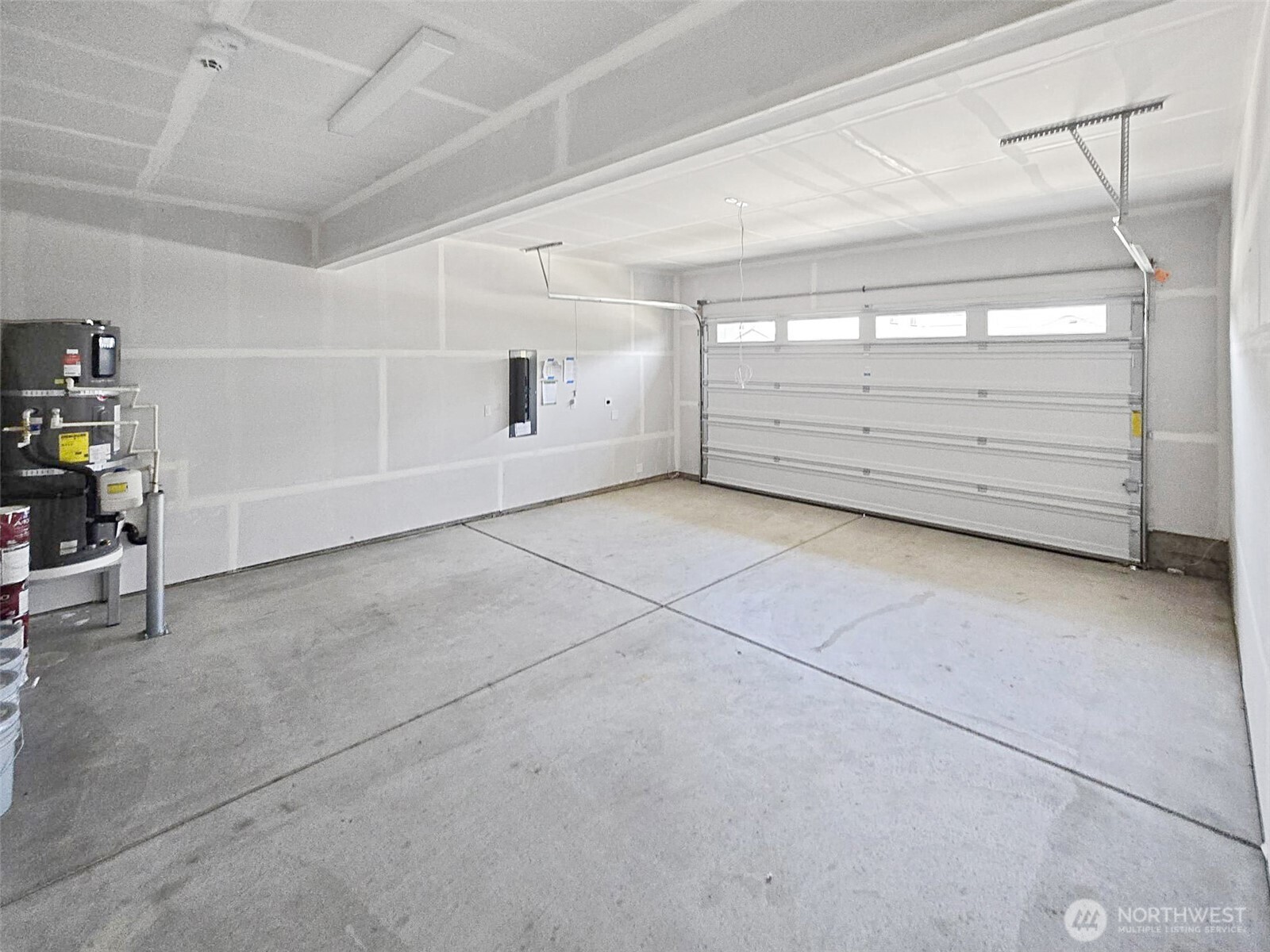 15005 Tyee Drive Property Photo 11