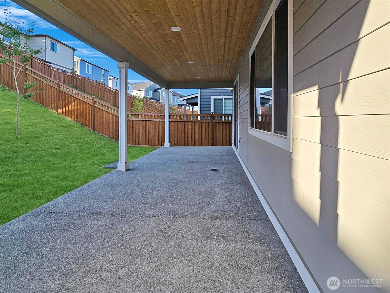 15005 Tyee Drive Property Photo 24