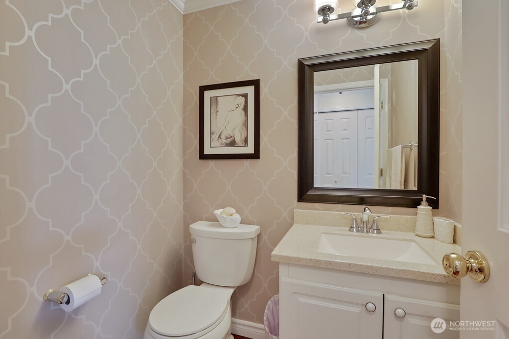30807 1st Place Property Photo 11