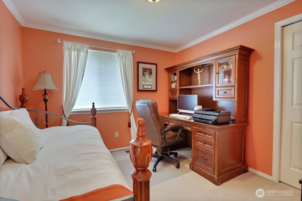 30807 1st Place Property Photo 12