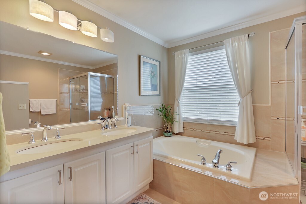 30807 1st Place Property Photo 18