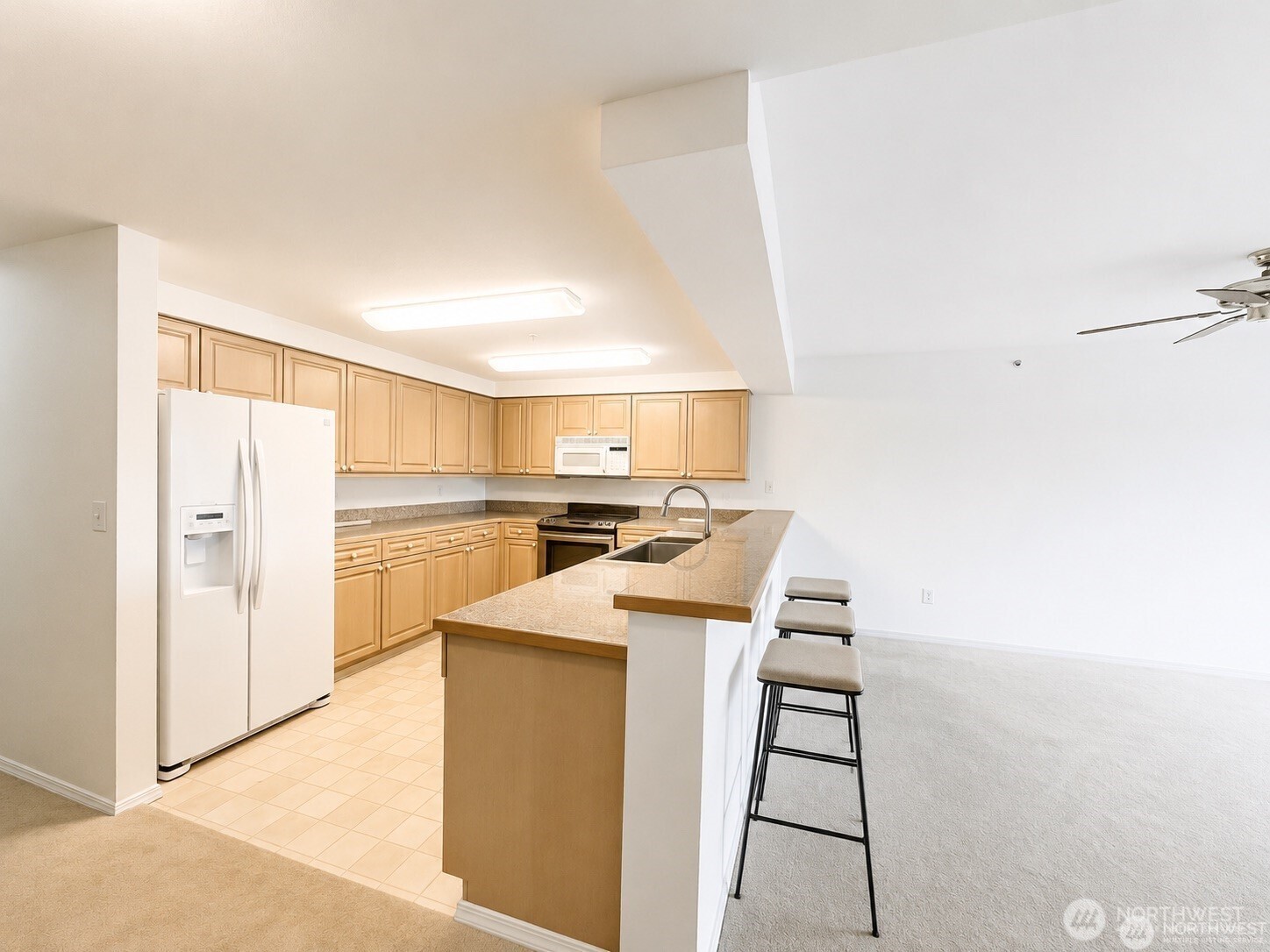 15020 Bothell Way 204 Property Photo 7