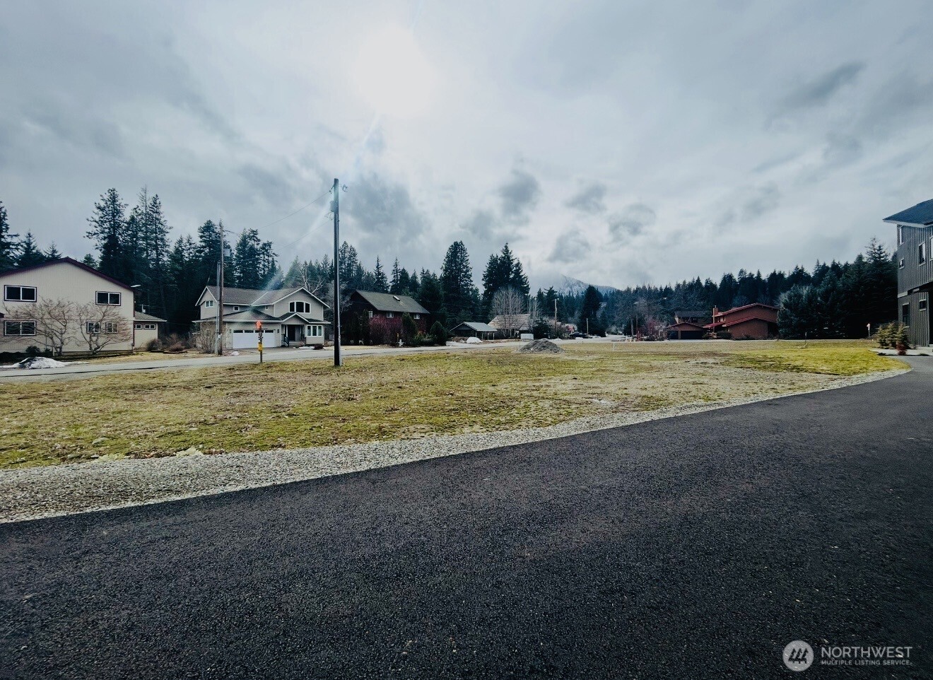 141 Pebble Beach Drive Property Photo 2