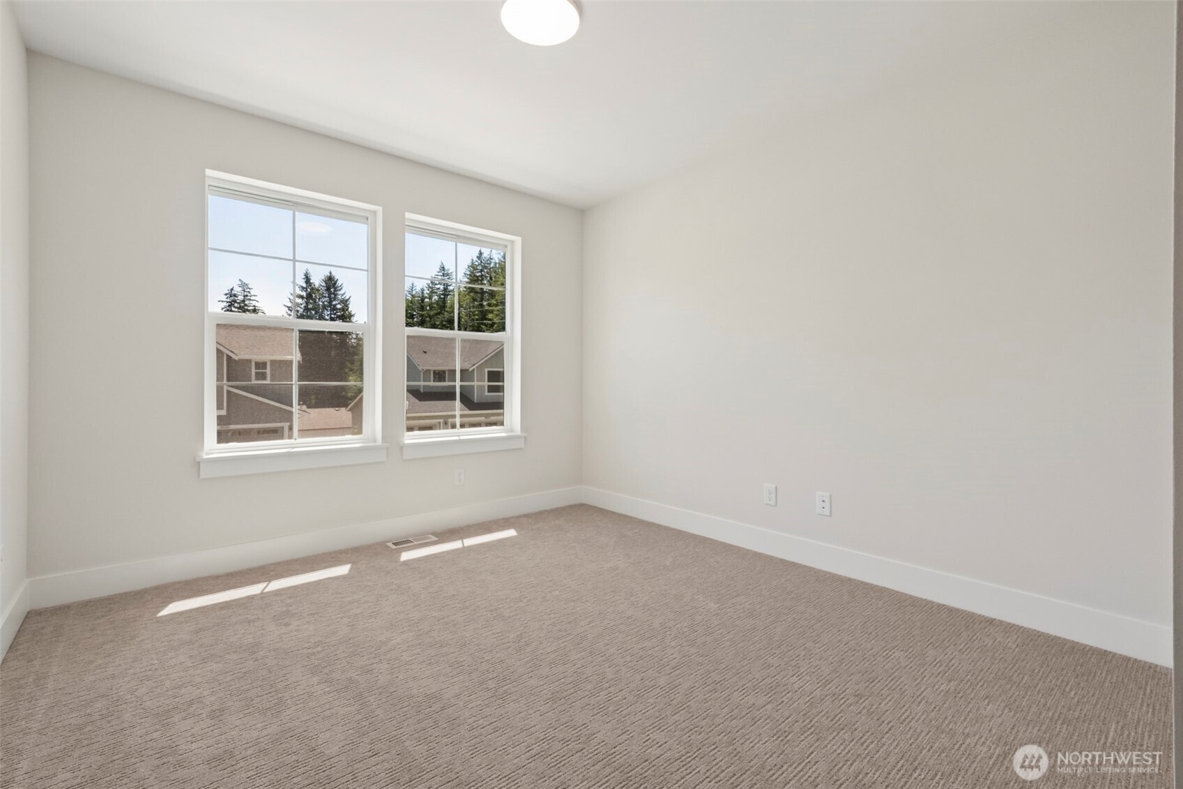 18012 Se 250th Place 7 Property Photo 8